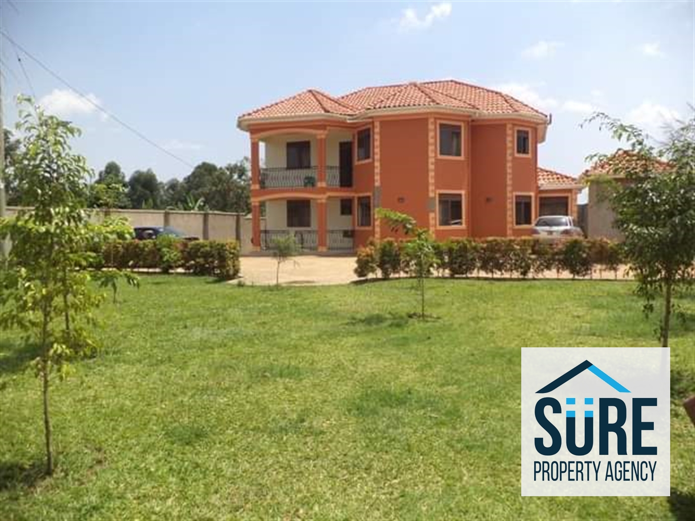 Mansion for sale in Gayaza Wakiso