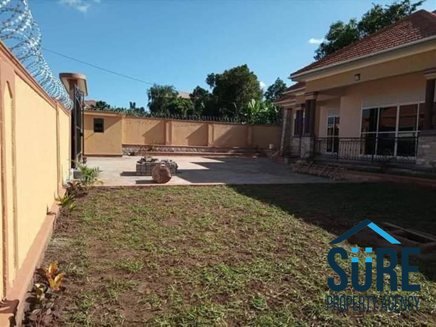 Bungalow for sale in Kulambilo Kampala