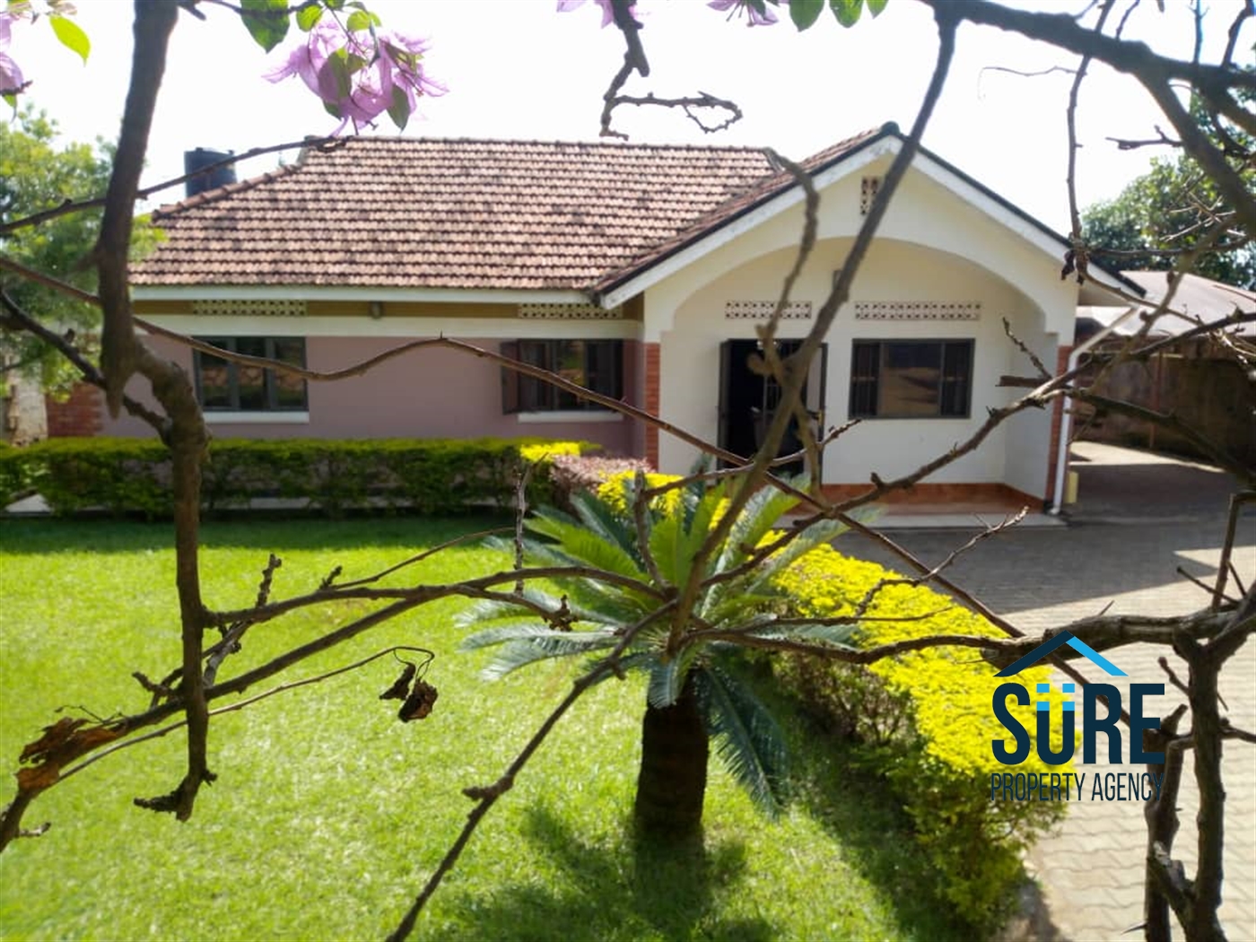 Bungalow for rent in Naalya Wakiso