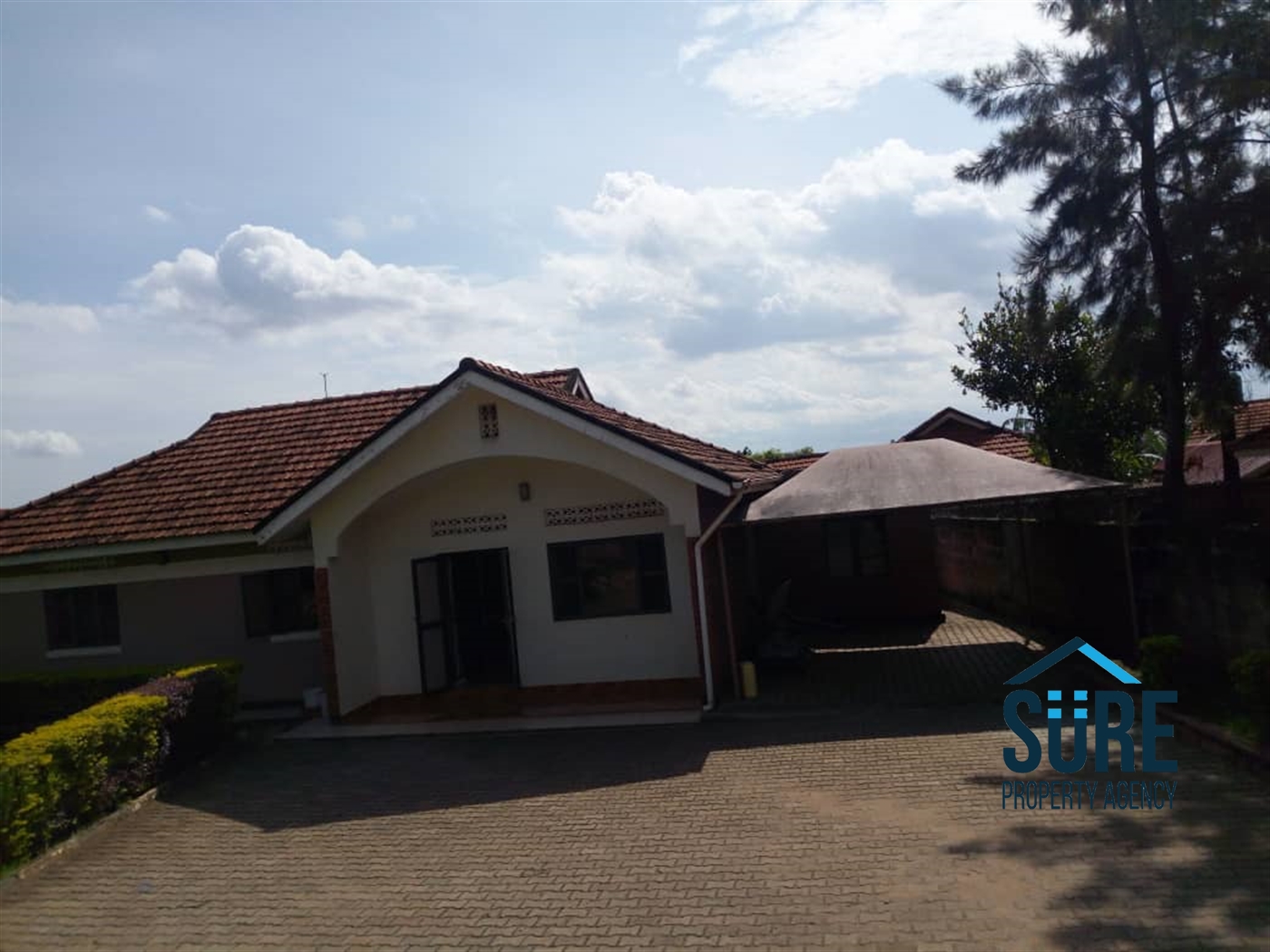 Bungalow for rent in Naalya Wakiso