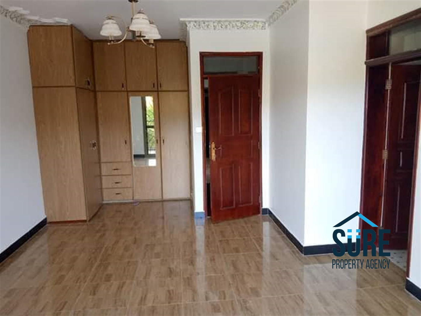 Duplex for rent in Muyenga Kampala