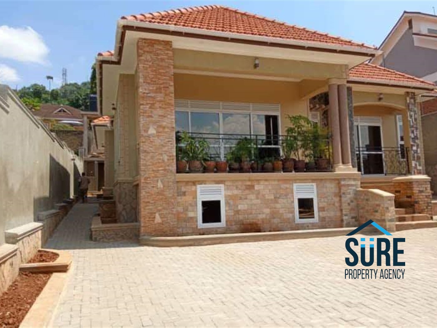 Bungalow for sale in Kansanga Kampala