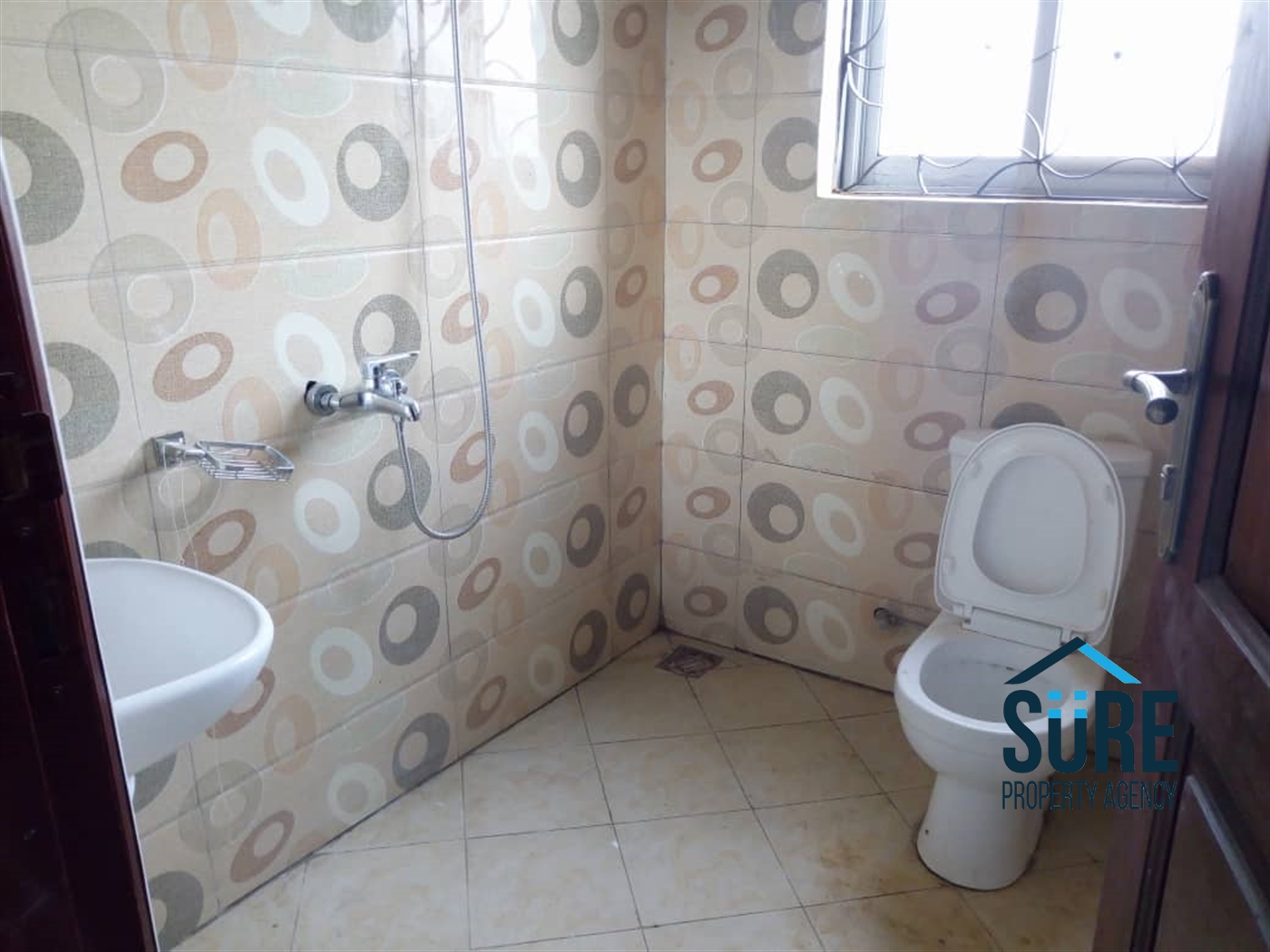 Semi Detached for rent in Kyanja Wakiso