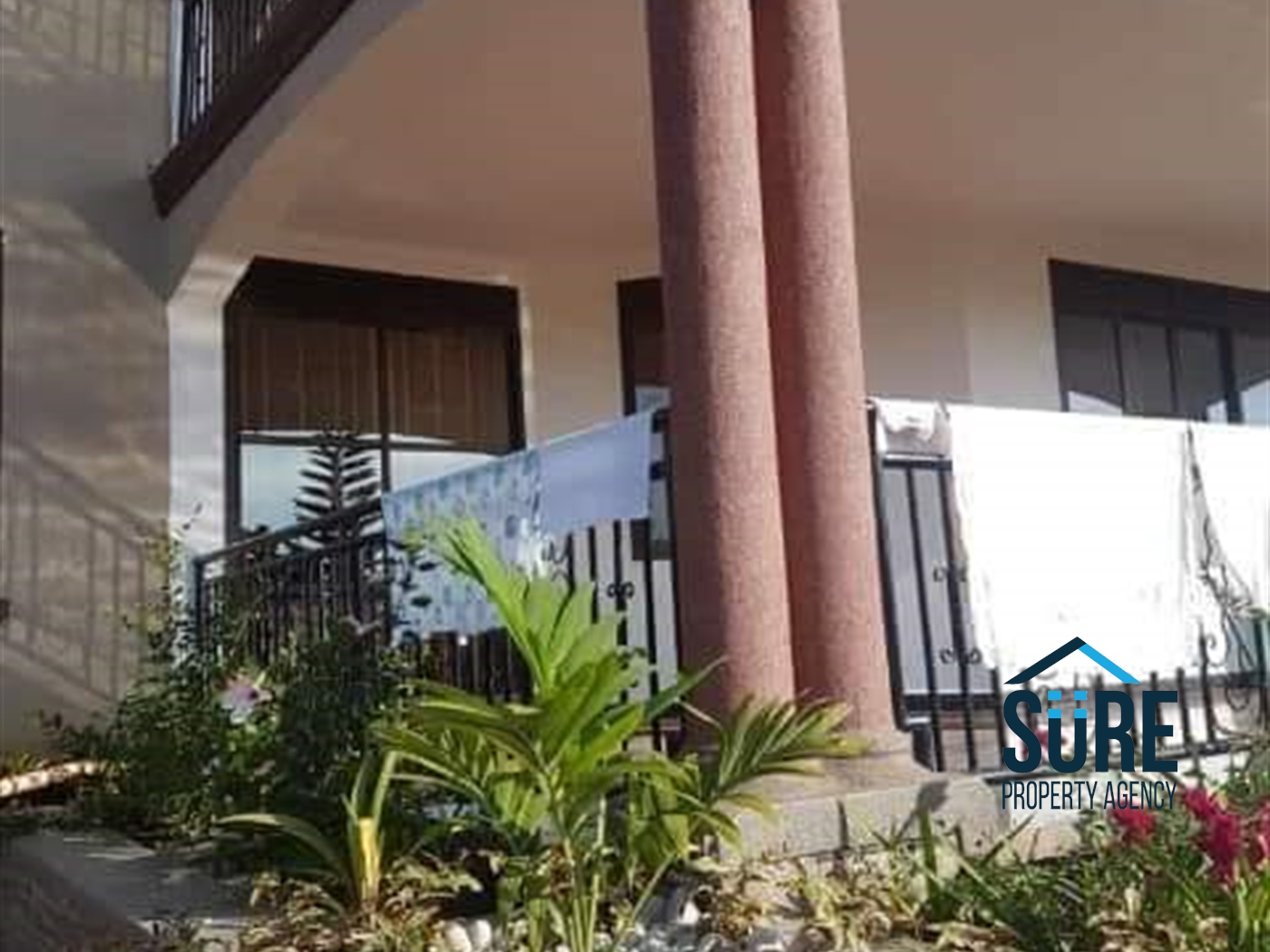 Mansion for sale in Gayaza Wakiso