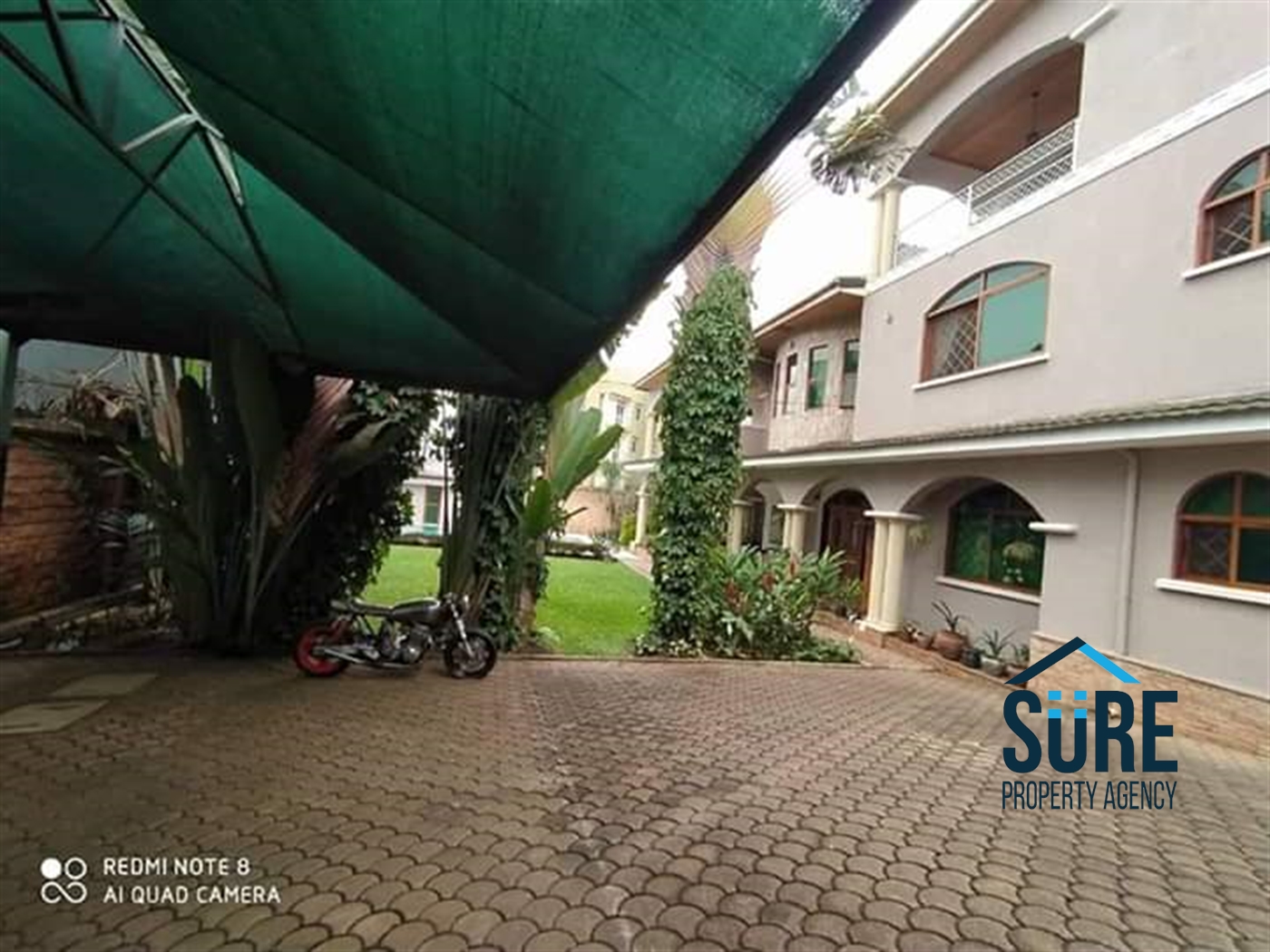 Mansion for sale in Kololo Kampala