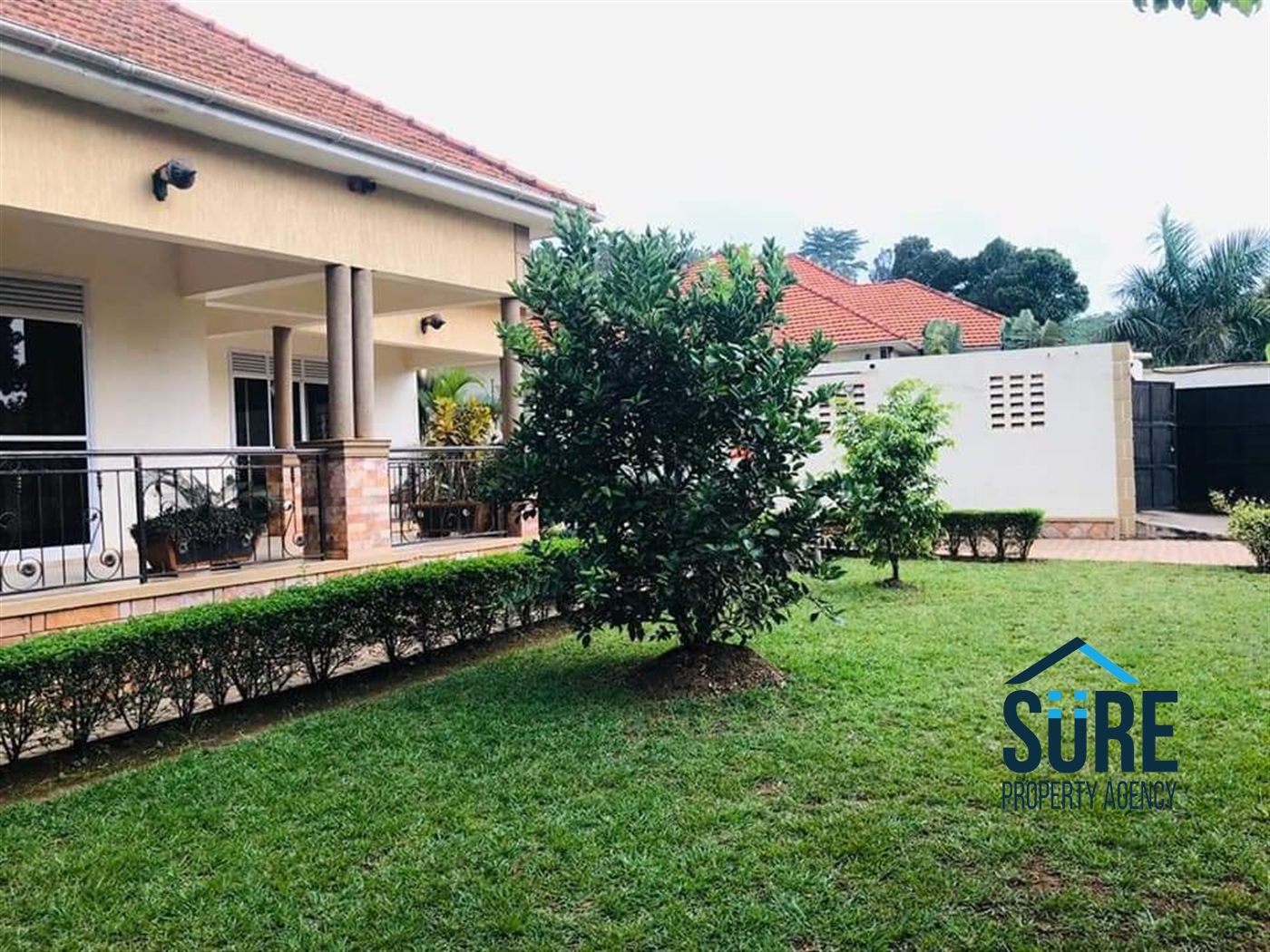 Bungalow for sale in Kiwaatule Kampala