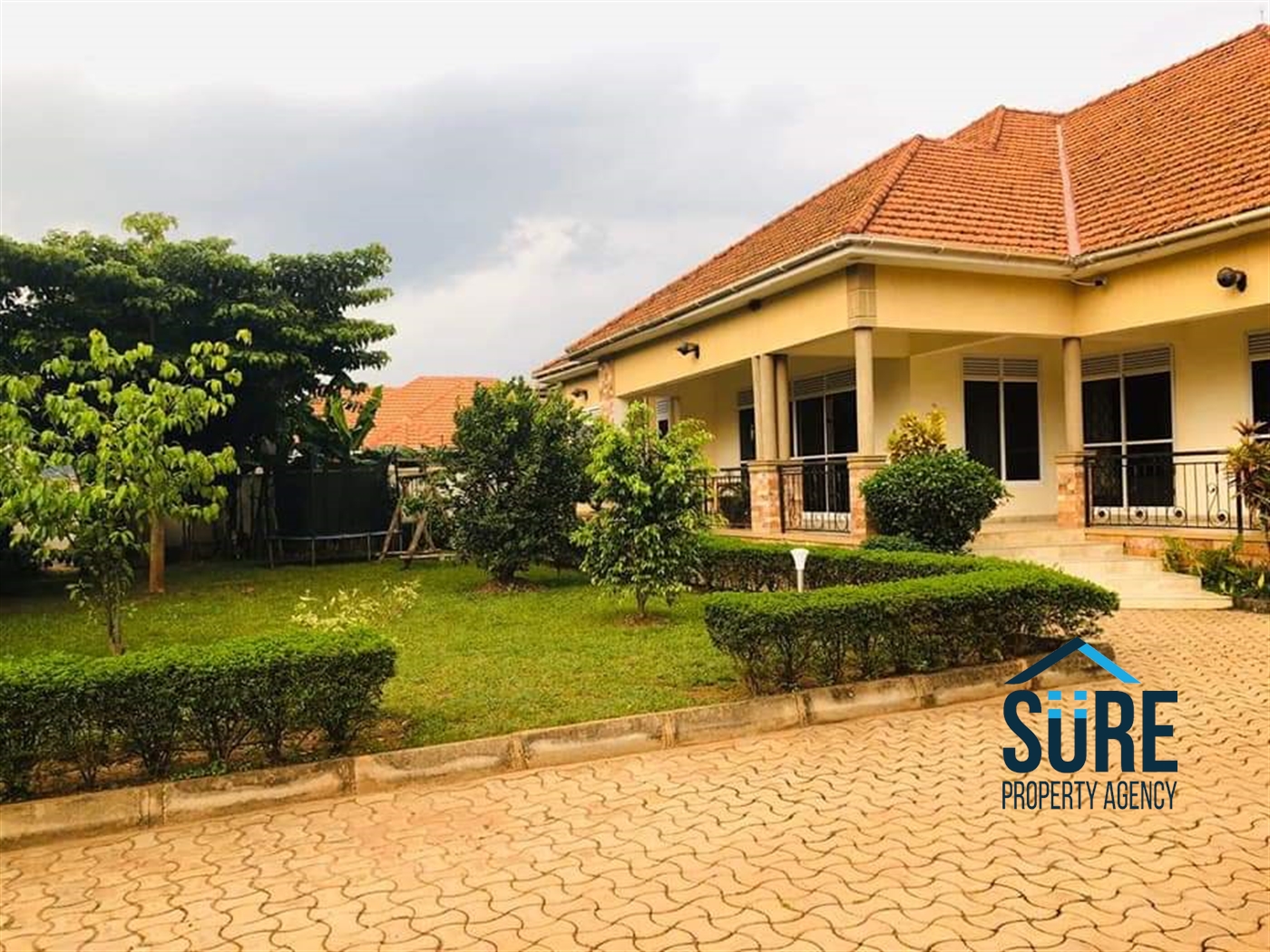 Bungalow for sale in Kiwaatule Kampala