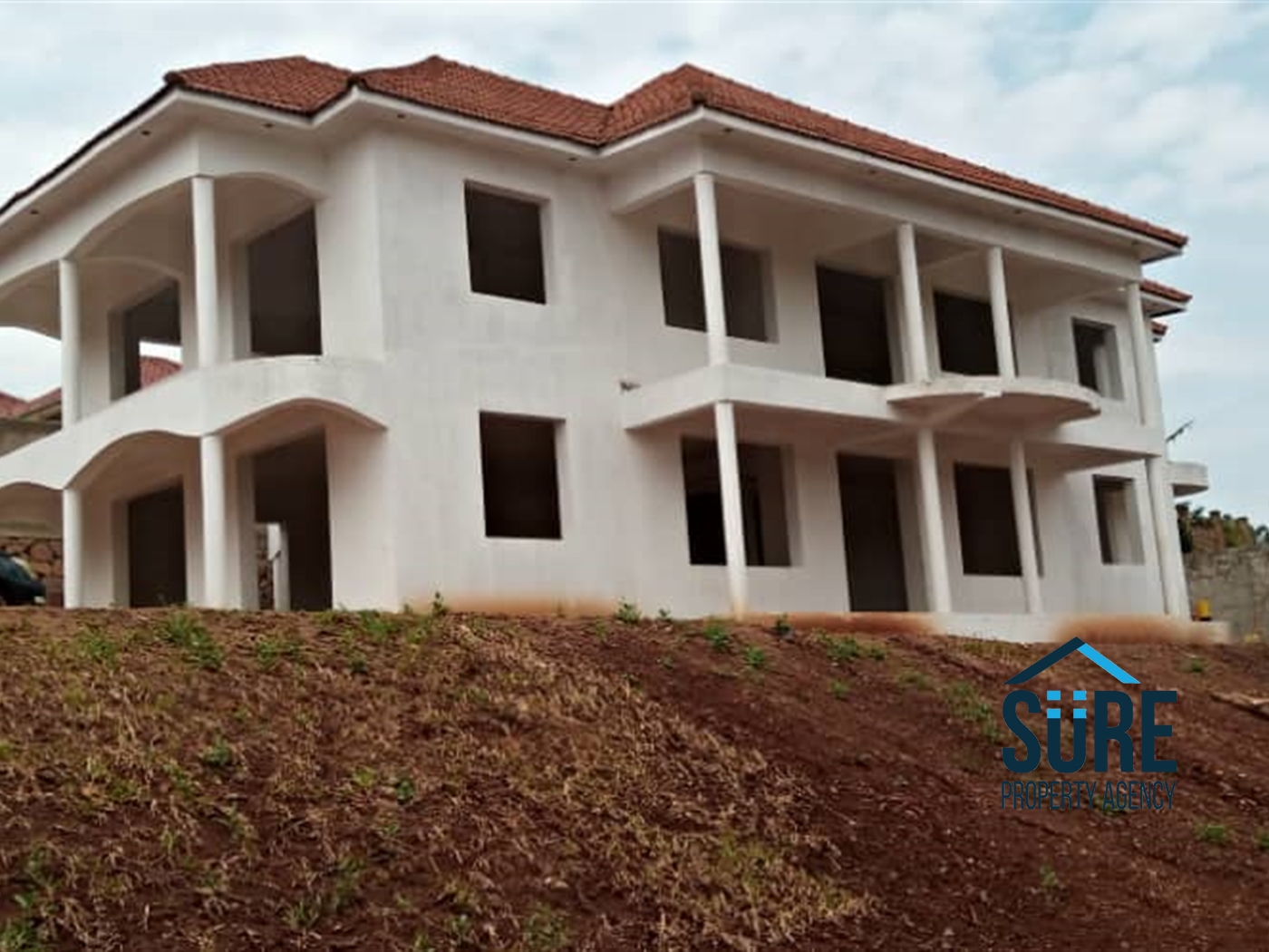 Mansion for sale in Kyanja Kampala