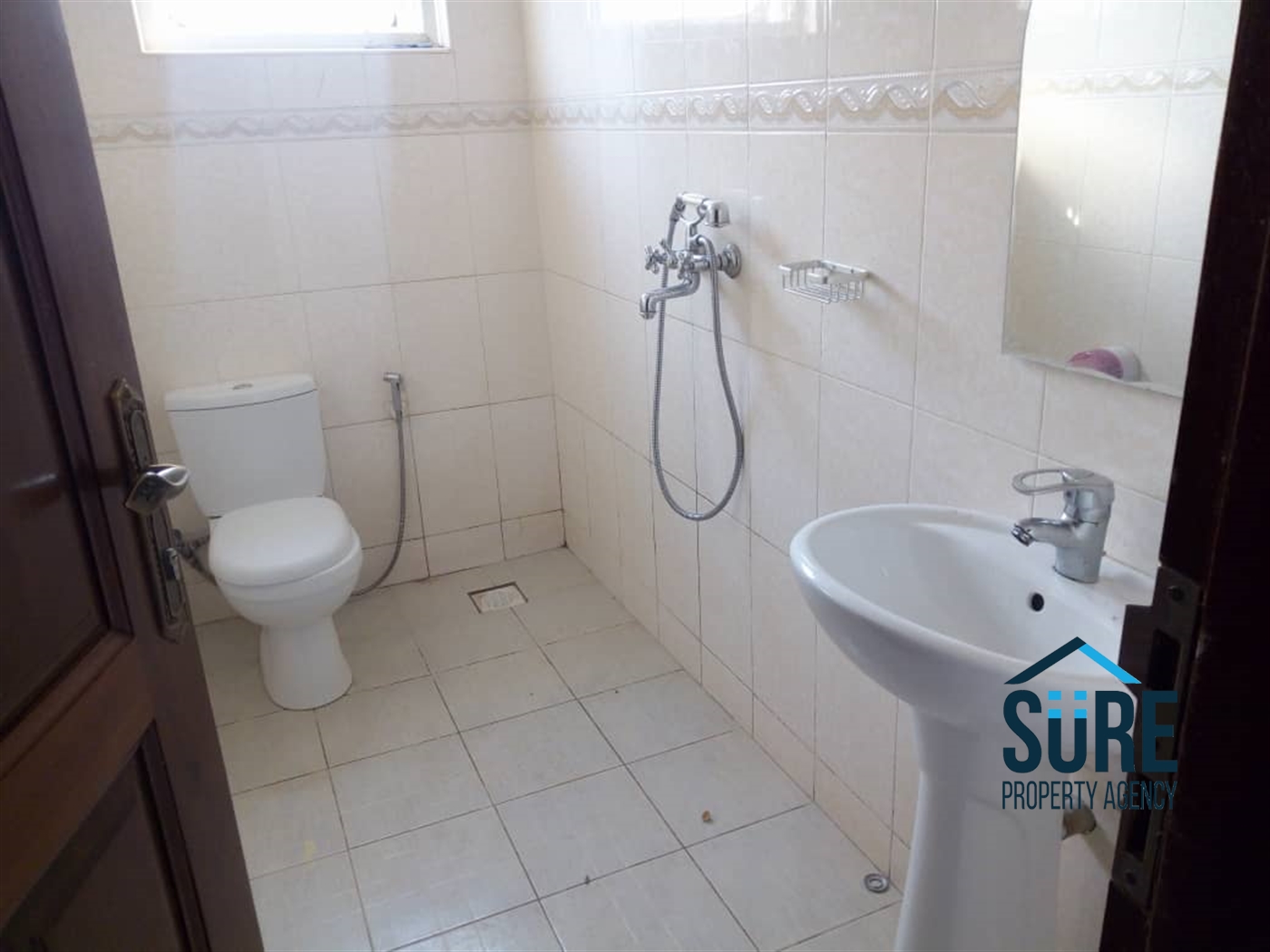 Apartment for rent in Kiwaatule Kampala