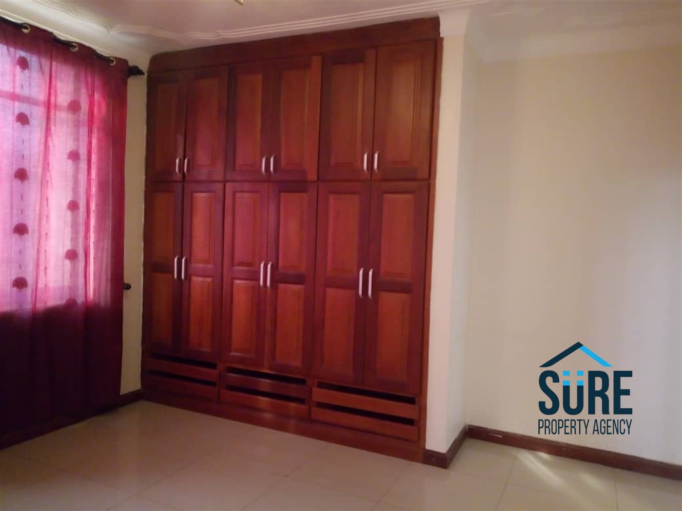 Apartment for rent in Kiwaatule Kampala