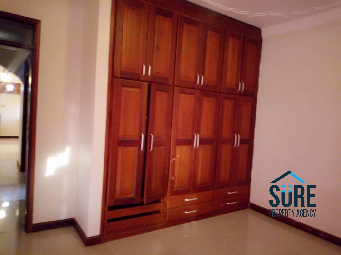 Apartment for rent in Kiwaatule Kampala