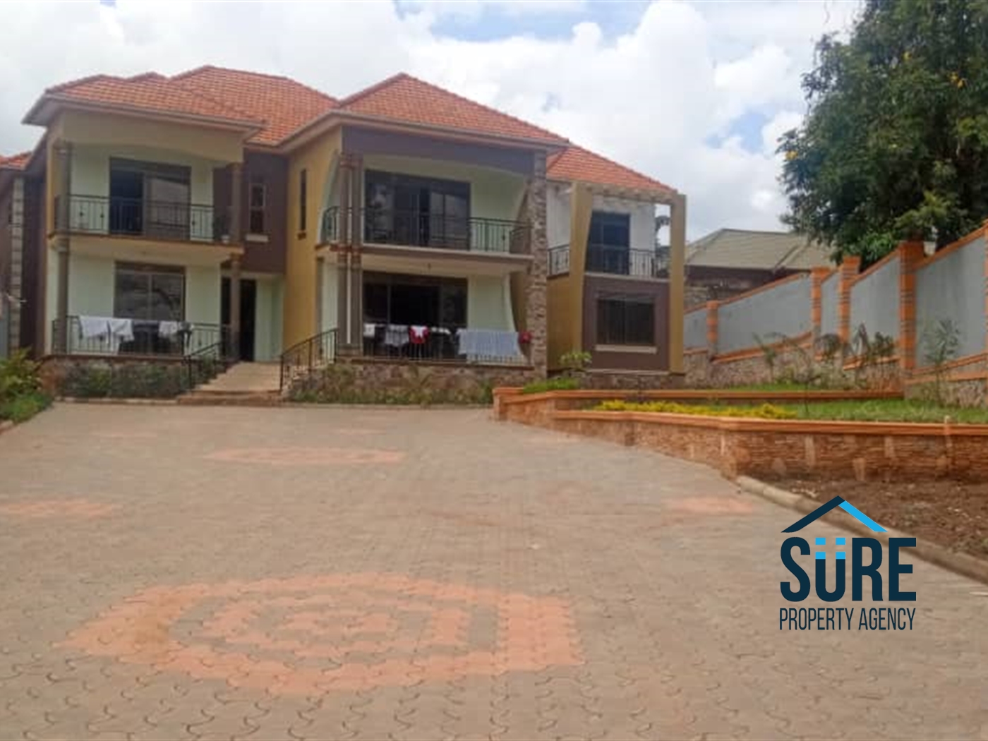 Storeyed house for sale in Kiwaatule Kampala