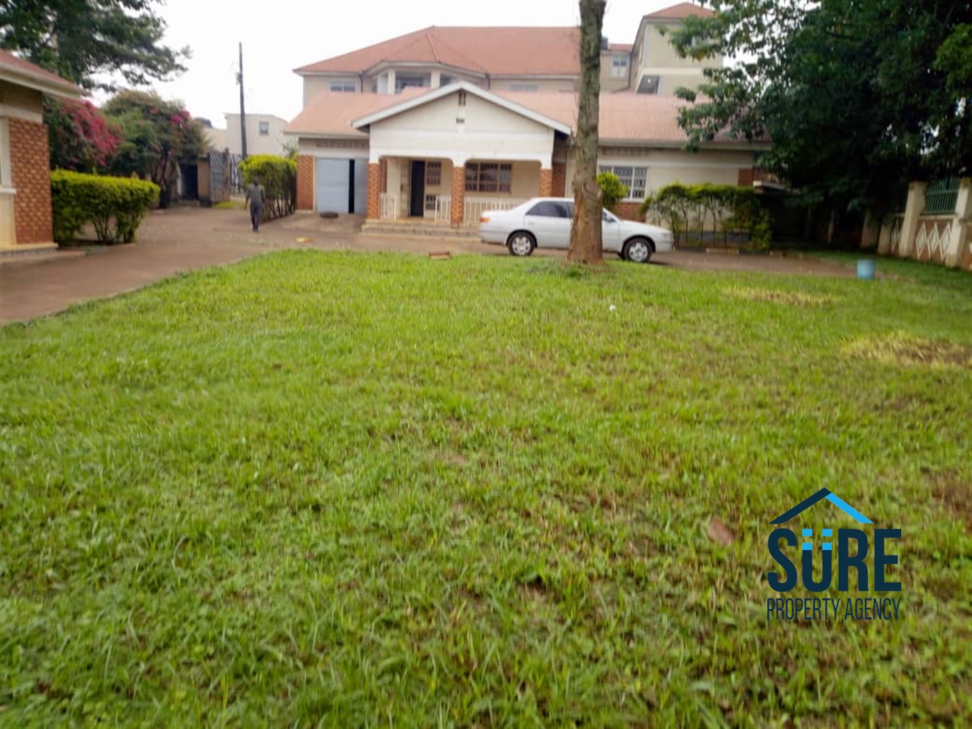 Bungalow for rent in Bukoto Kampala