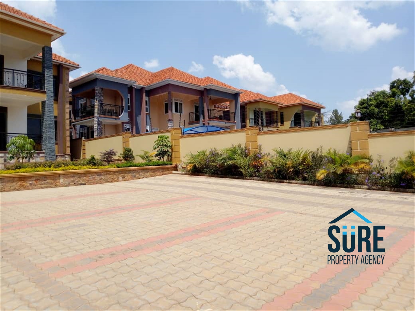 Storeyed house for sale in Kiwaatule Kampala