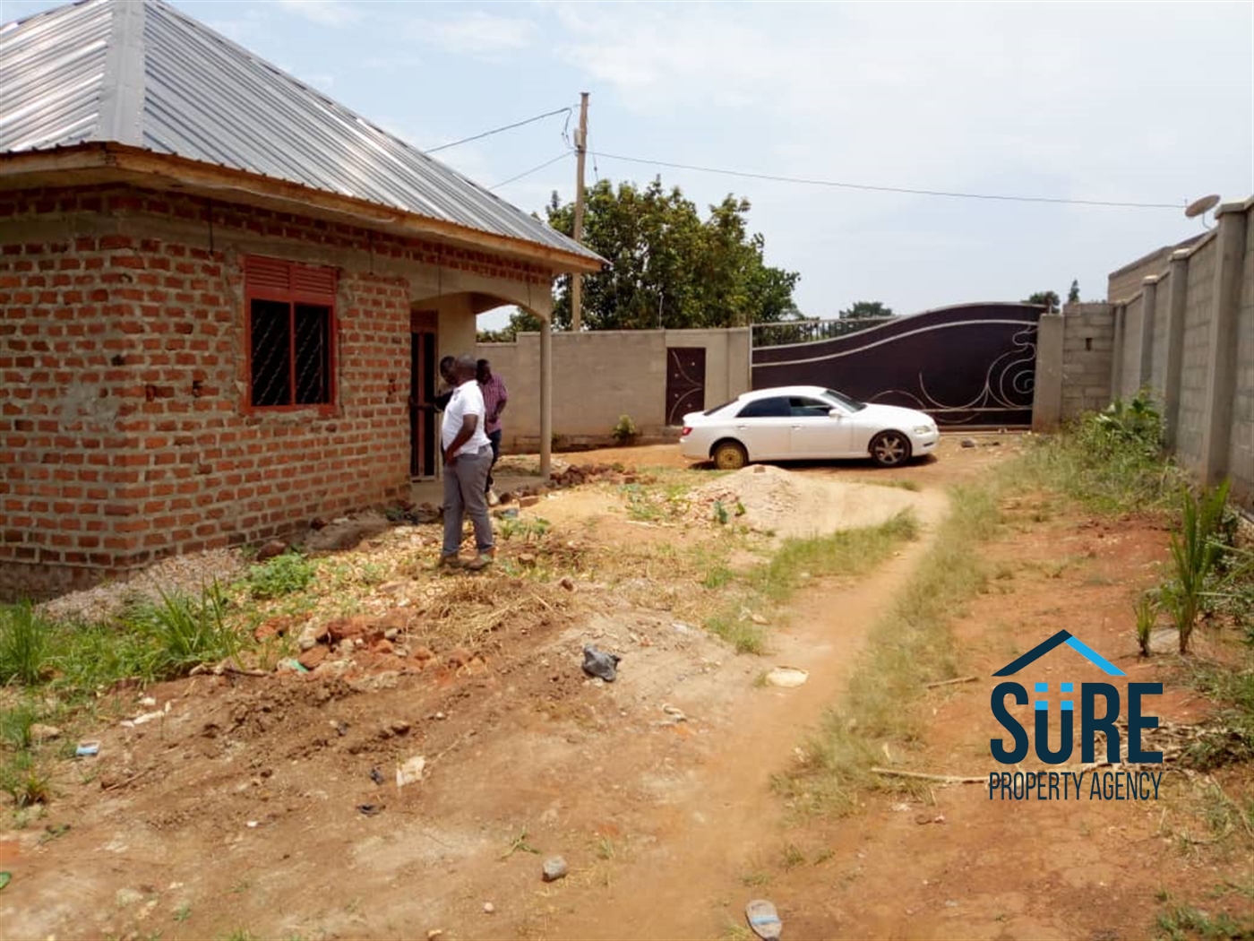 Bungalow for sale in Nakweelo Wakiso