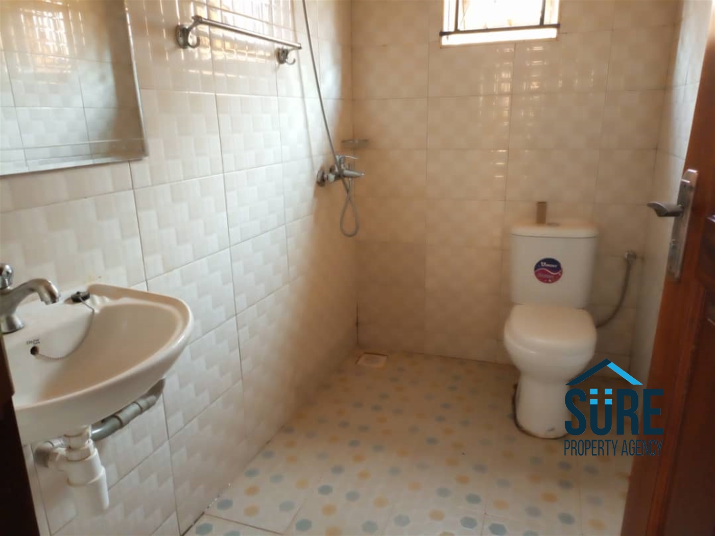 Semi Detached for rent in Najjera Wakiso