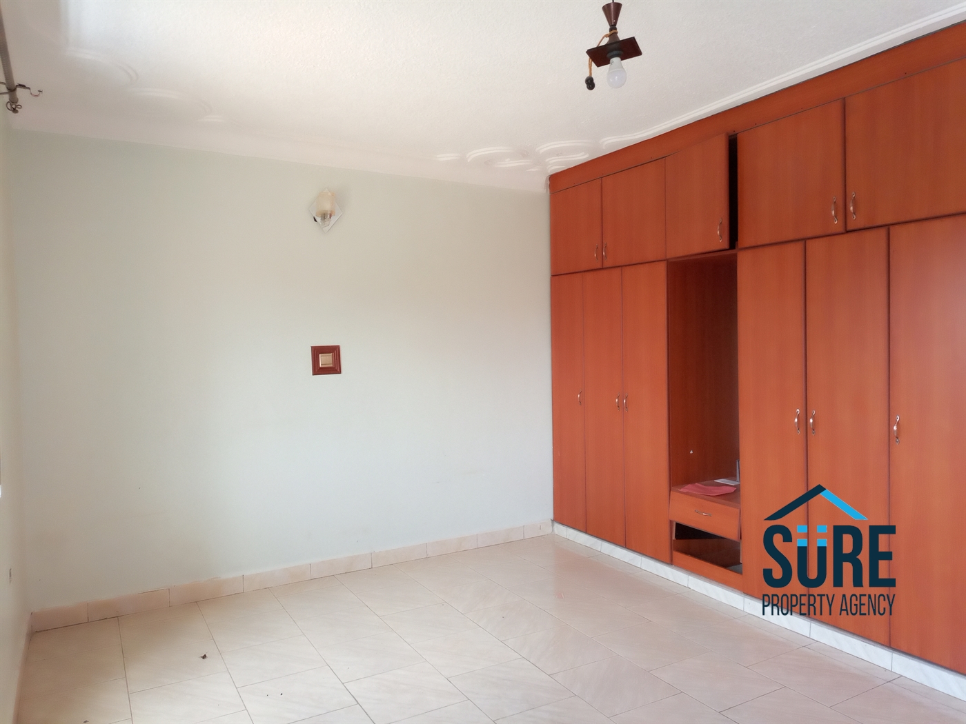 Apartment for rent in Kiwaatule Kampala