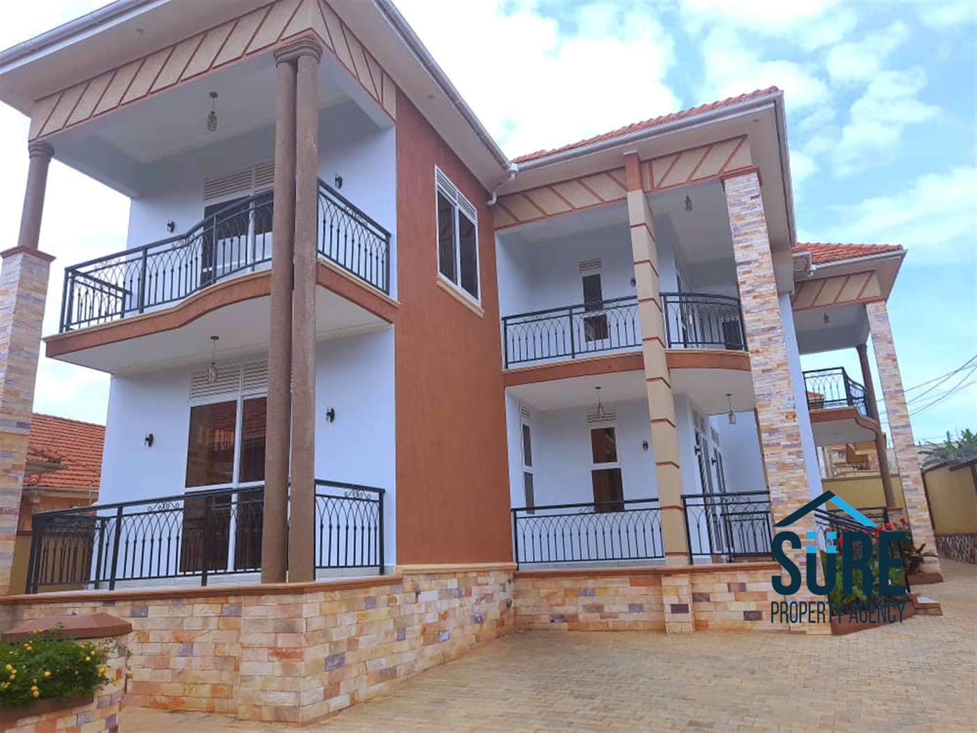 Duplex for sale in Kira Wakiso