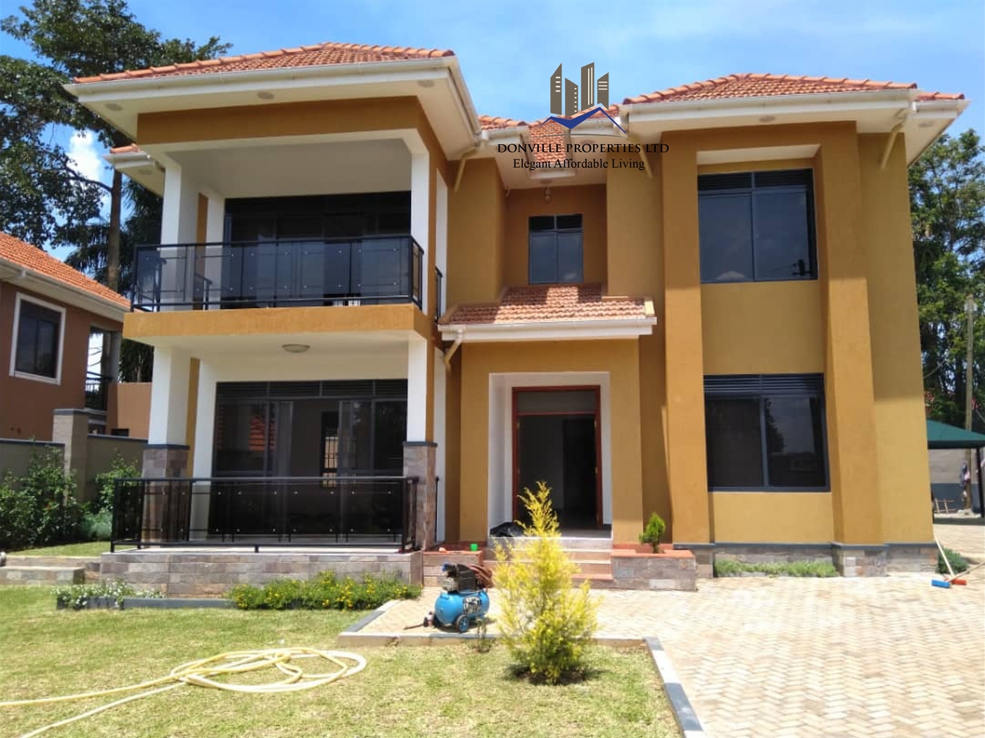 Villa for sale in Bbunga Kampala