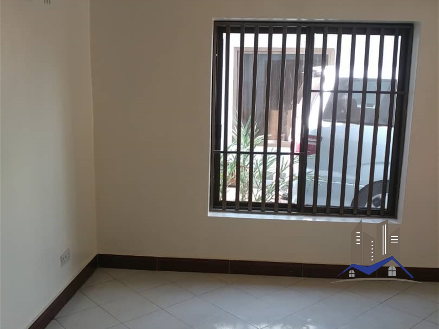 Bungalow for rent in Kololo Kampala