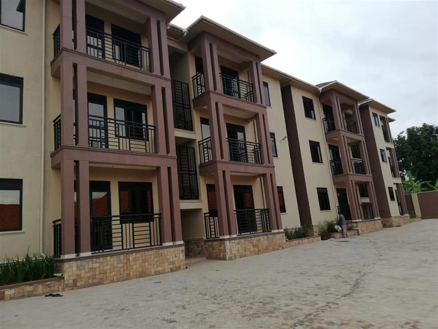 Apartment for rent in Kisaasi Wakiso