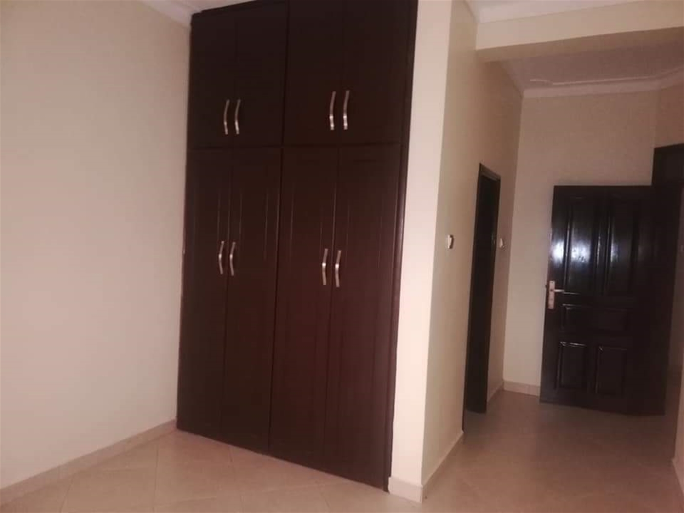 Apartment for rent in Kisaasi Wakiso