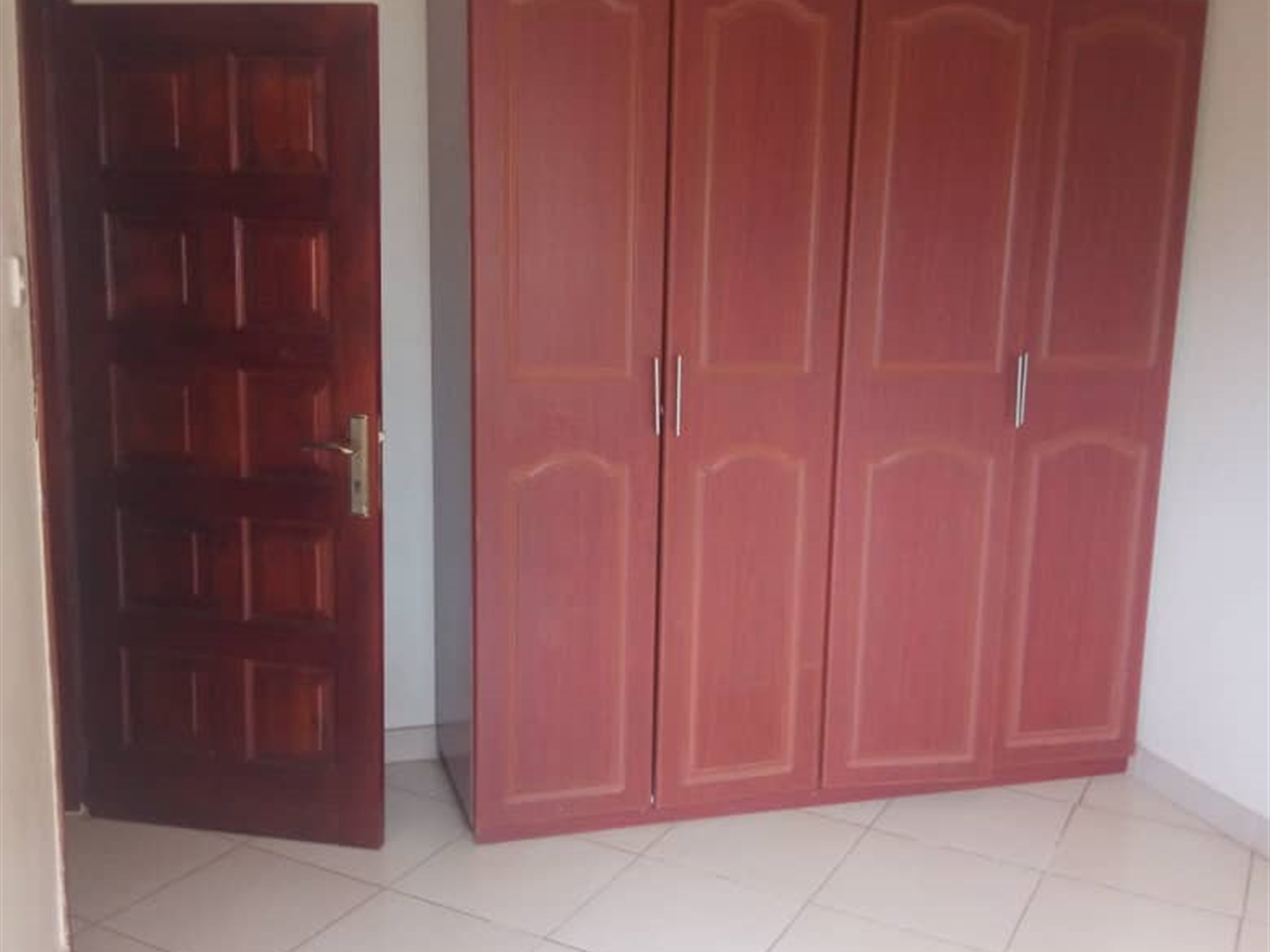 Duplex for rent in Muyenga Kampala