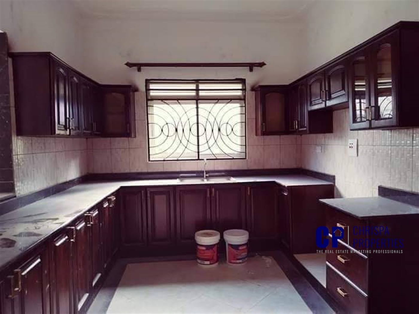 Maisonette for sale in Kitende Wakiso