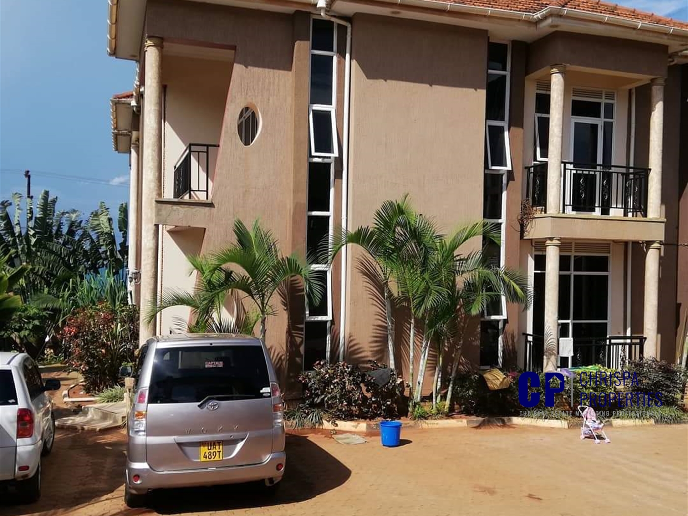 Duplex for rent in Kisaasi Kampala