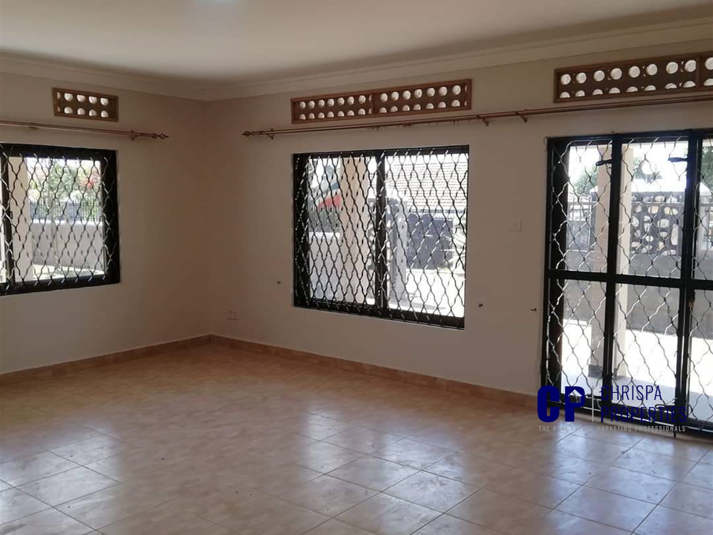 Bungalow for rent in Naalya Kampala