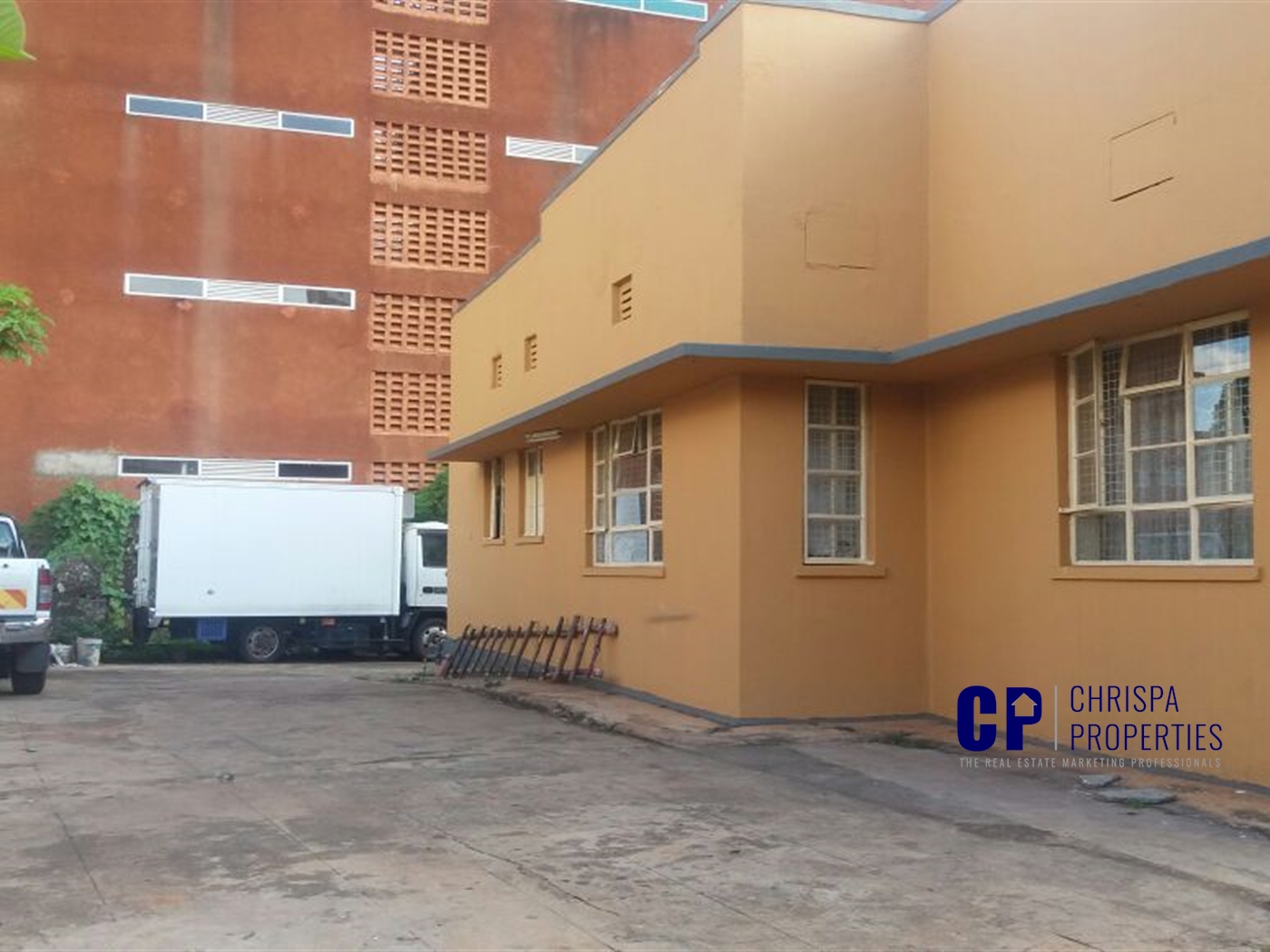 Commercial block for sale in Kamwokya Kampala