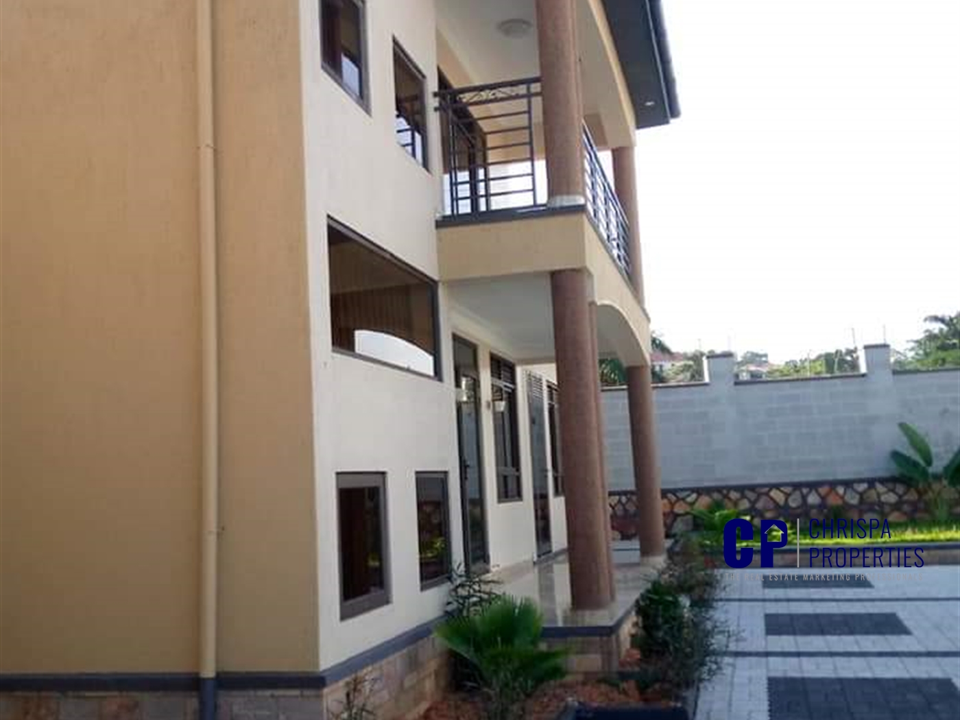 Villa for rent in Muyenga Kampala