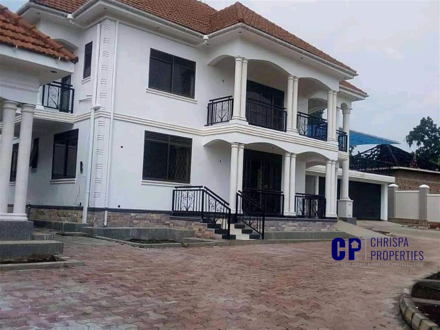 Storeyed house for sale in Mukono Mukono