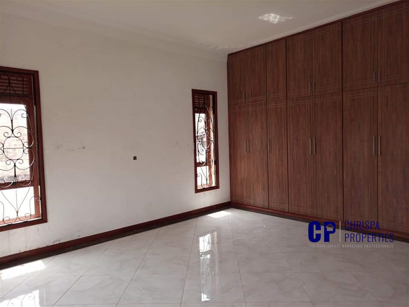 Bungalow for sale in Mutungo Kampala