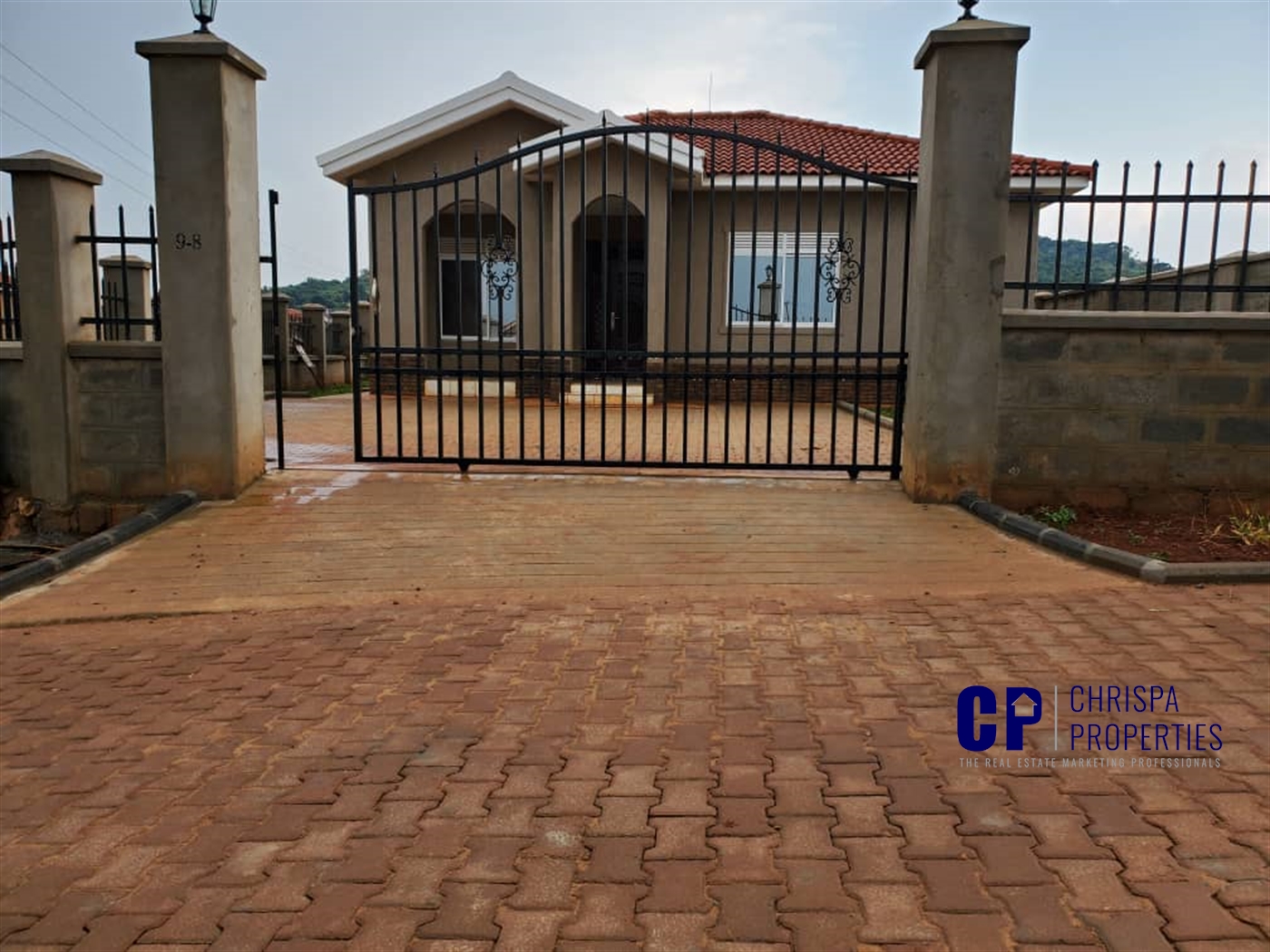 Villa for rent in Kigo Kampala