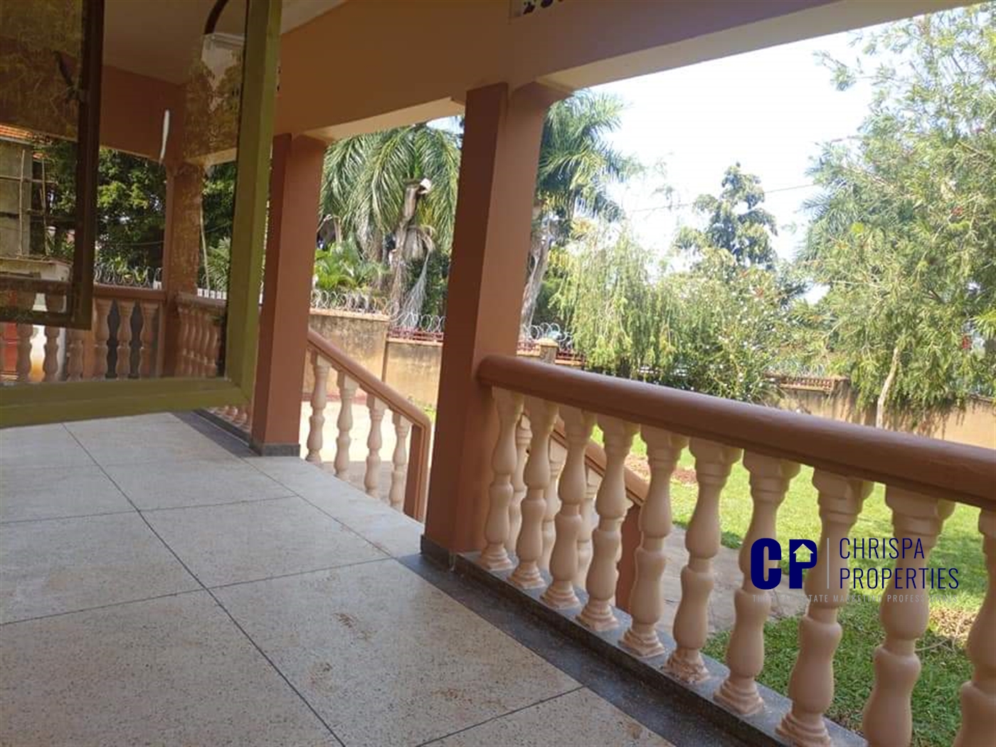 Bungalow for rent in Mutungo Kampala