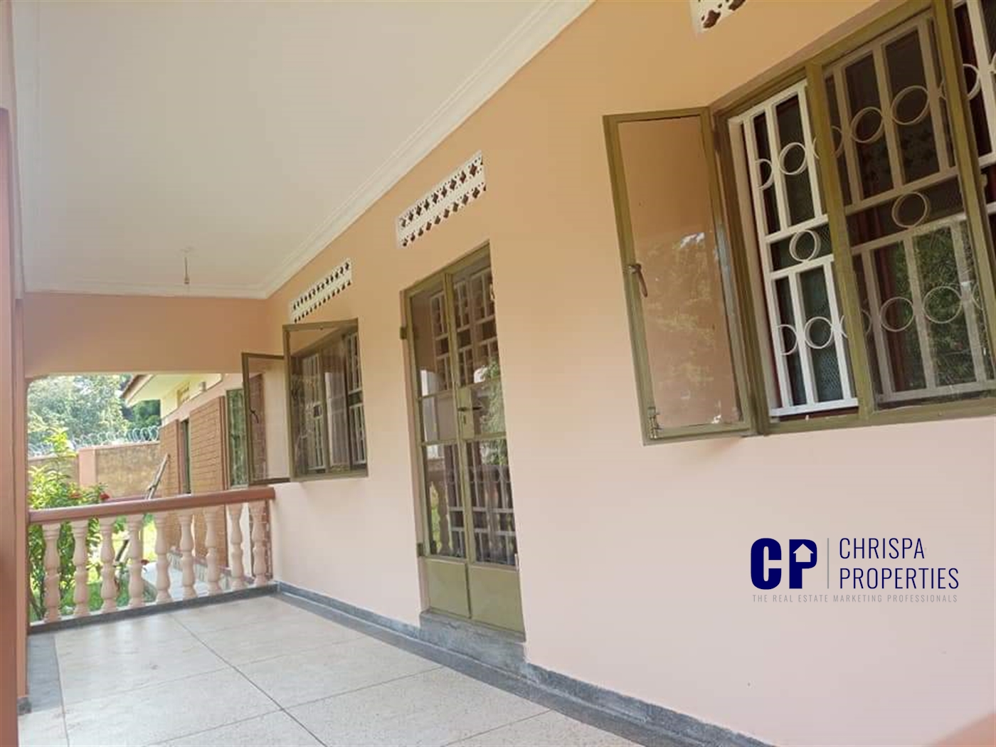 Bungalow for rent in Mutungo Kampala