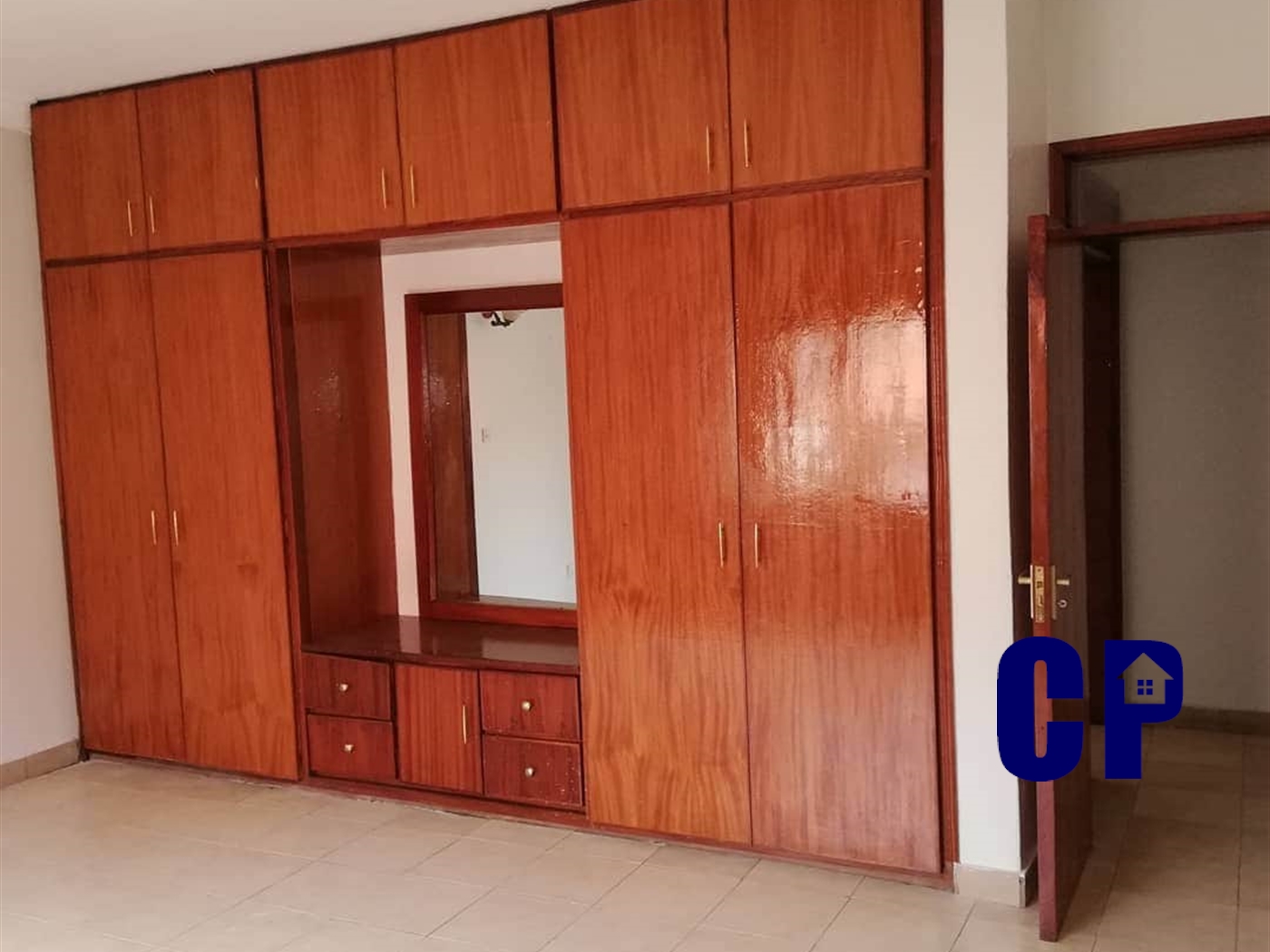 Duplex for rent in Naguru Kampala