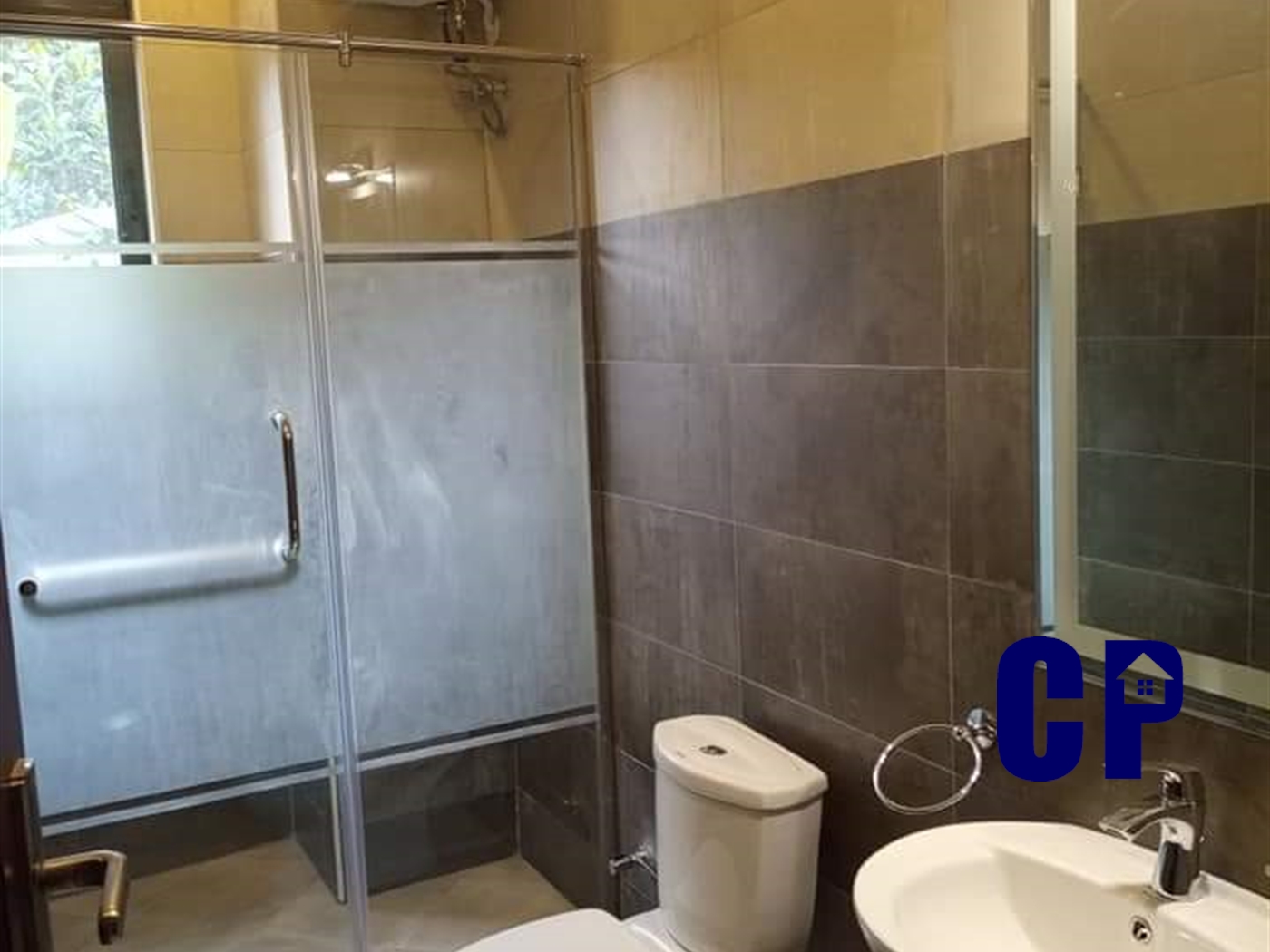 Apartment for sale in Luzira Kampala