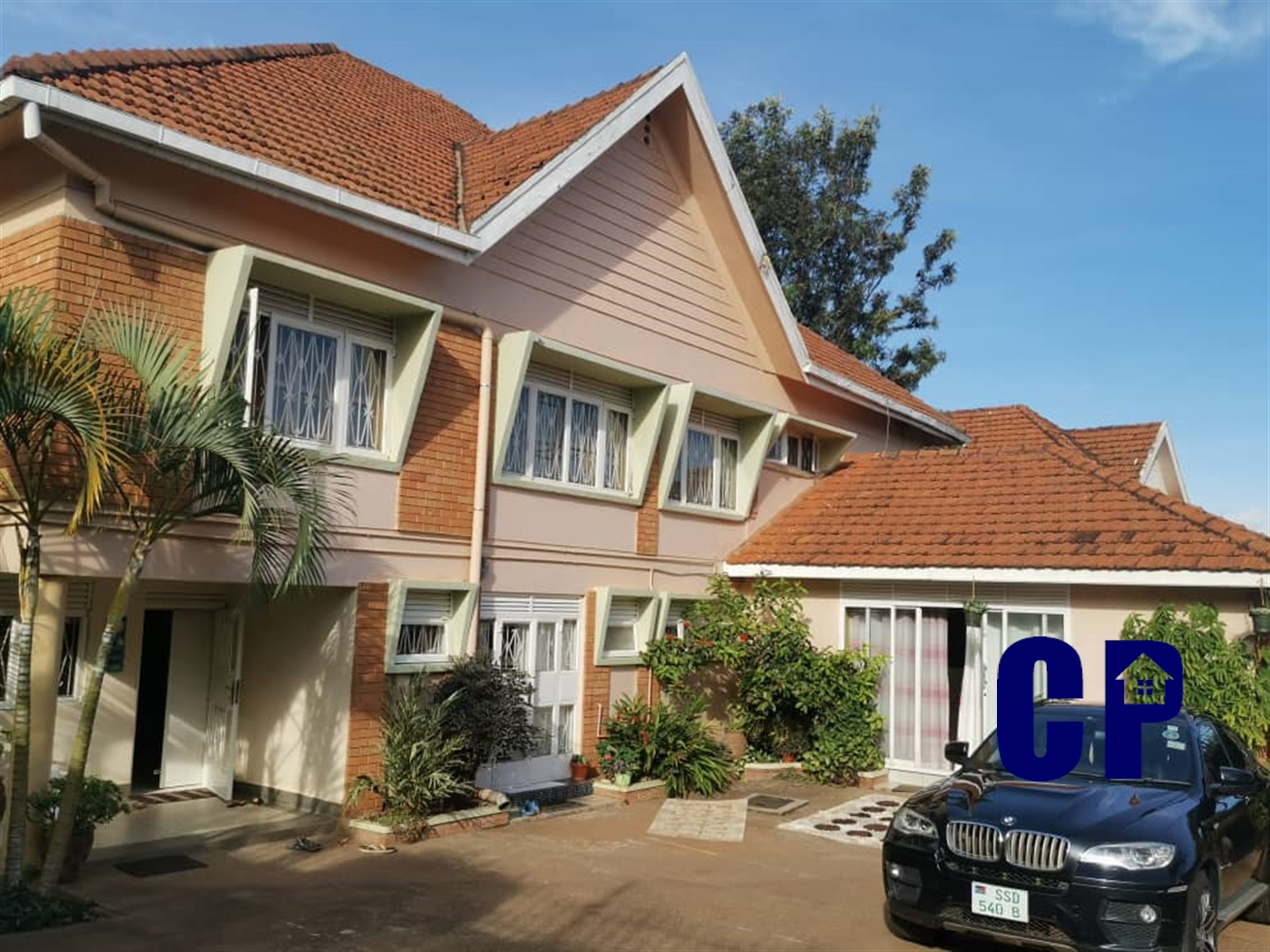 Storeyed house for sale in Muyenga Kampala