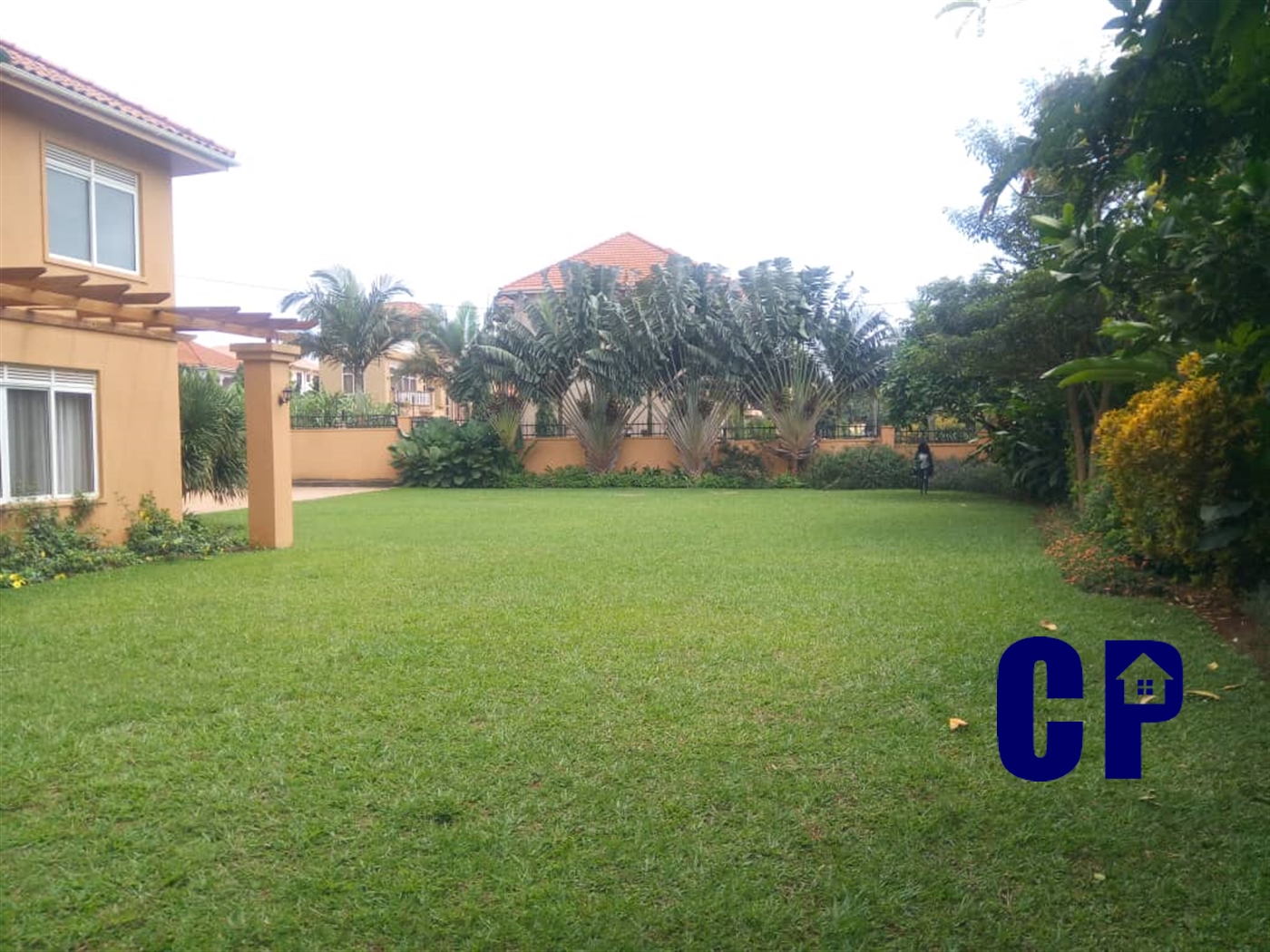 Storeyed house for rent in Munyonyo Kampala