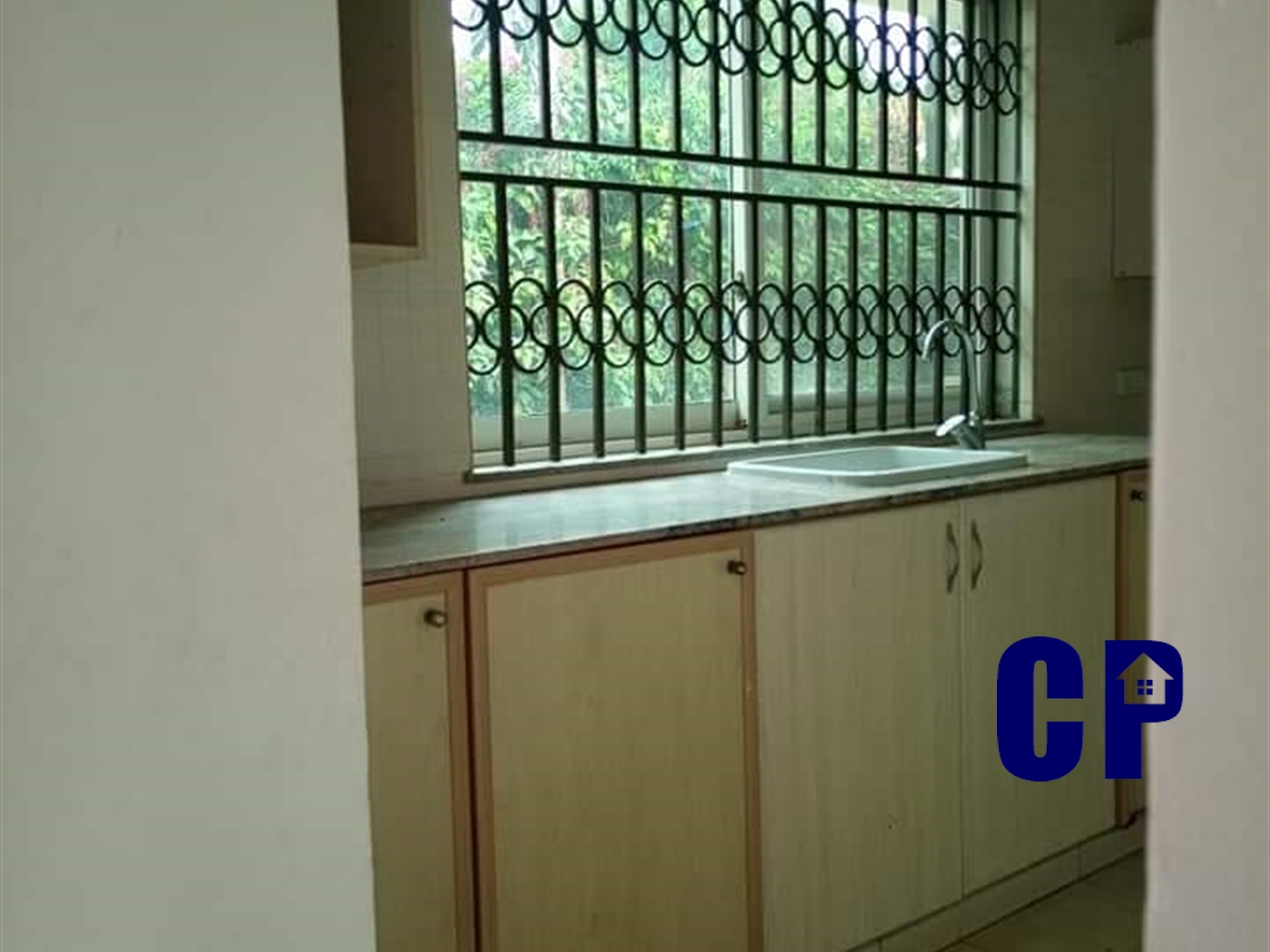 Bungalow for rent in Luzira Kampala