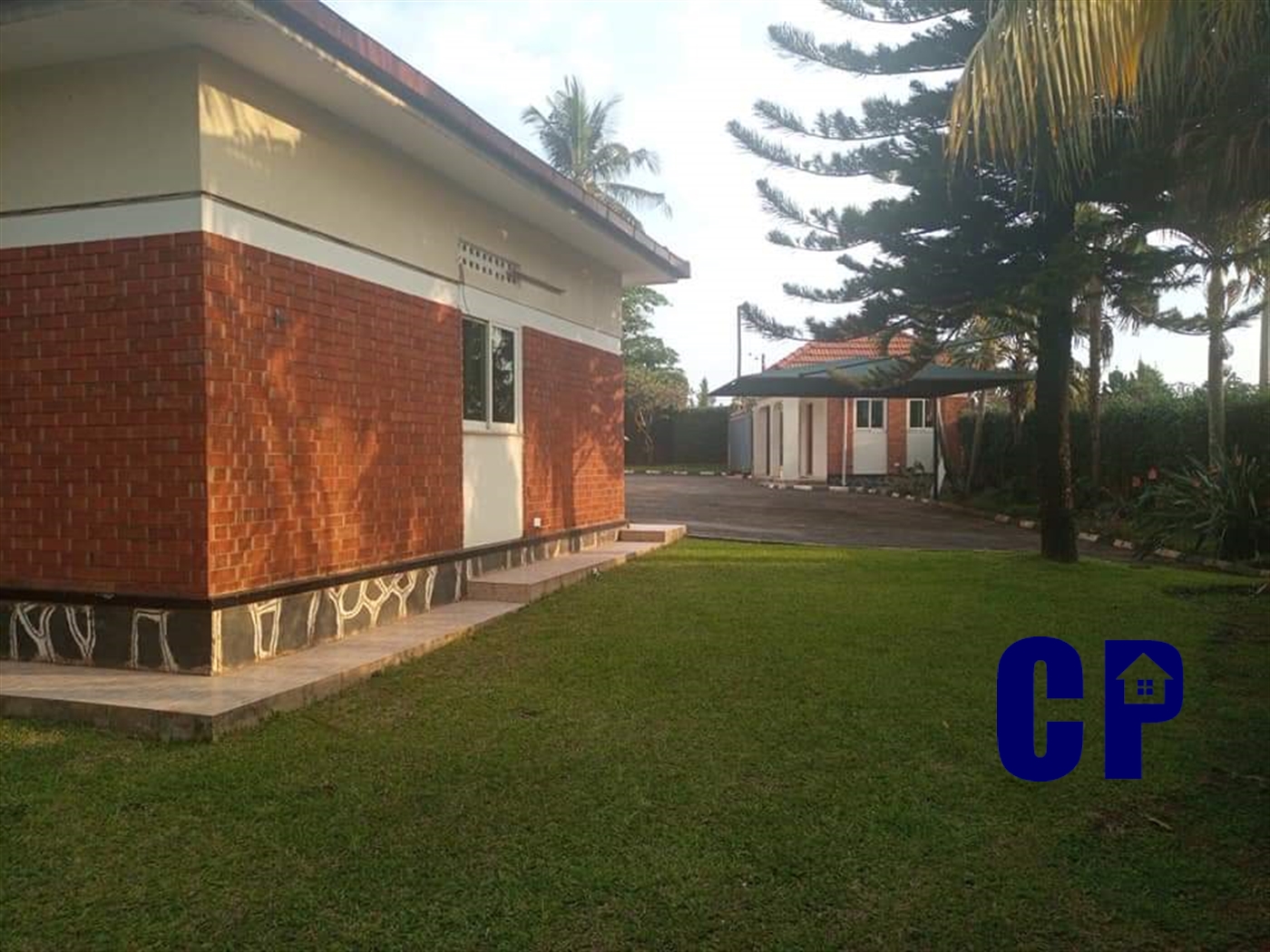 Bungalow for rent in Luzira Kampala