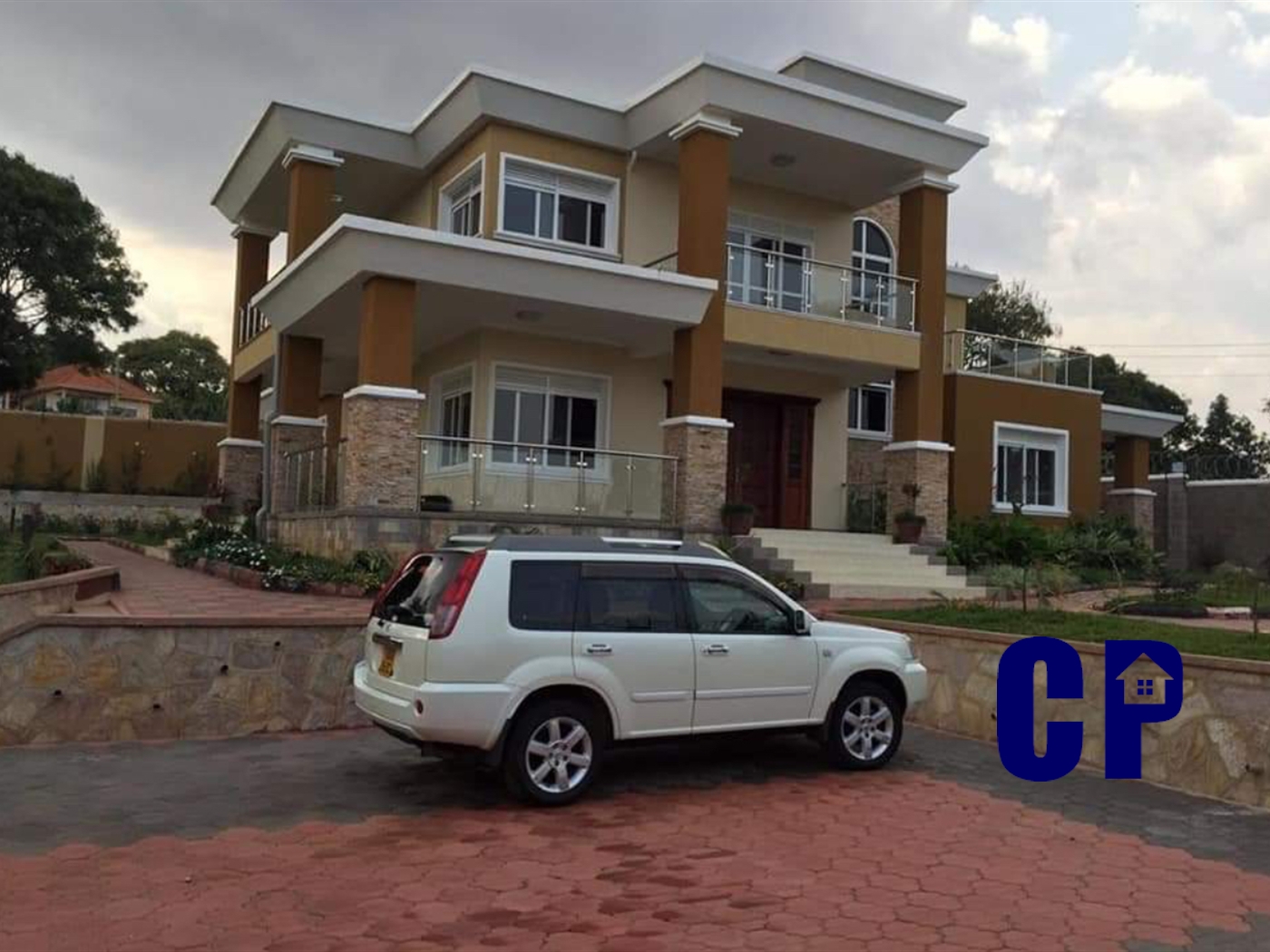 Storeyed house for sale in Muyenga Kampala