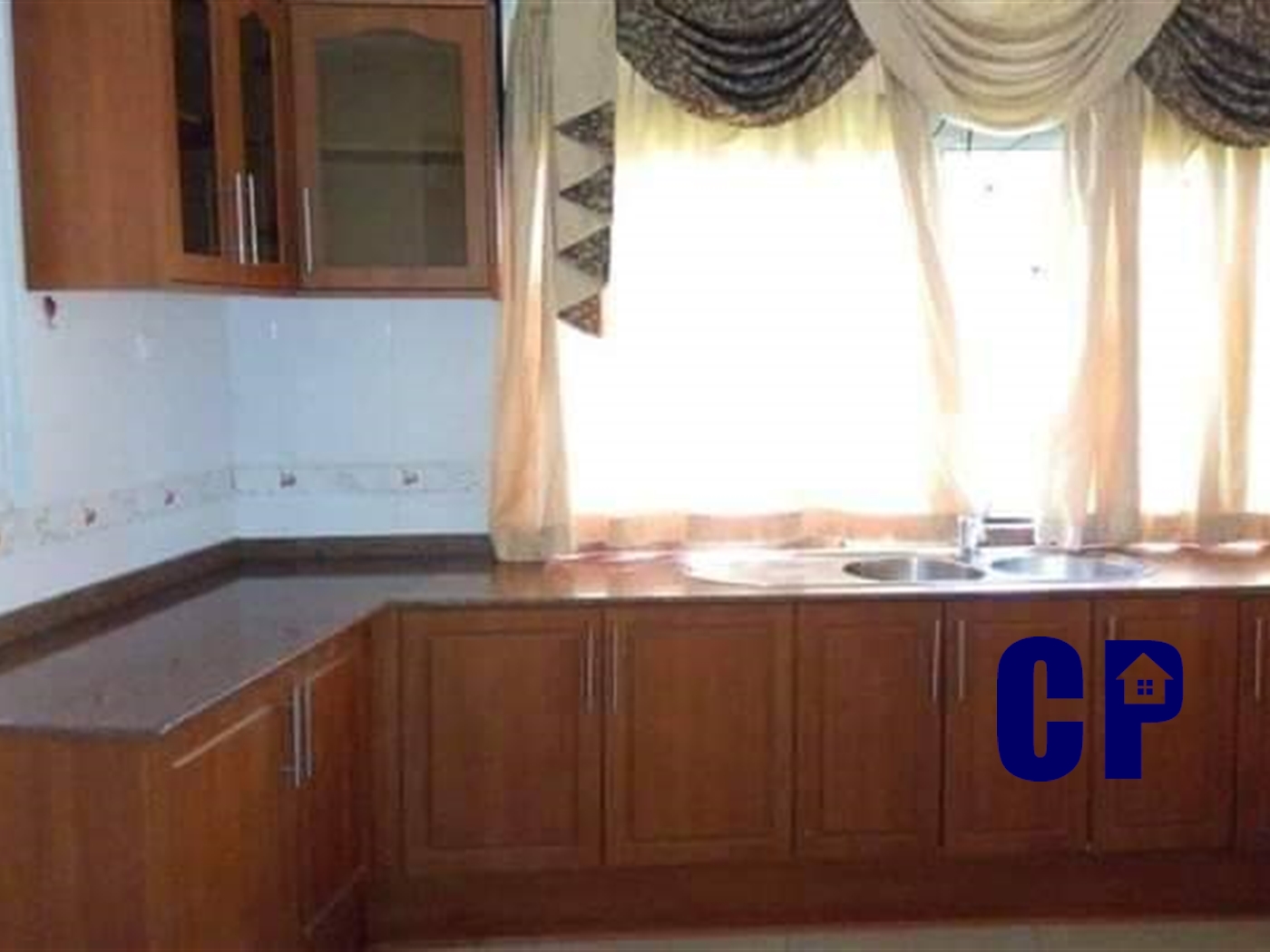 Villa for sale in Lubowa Kampala