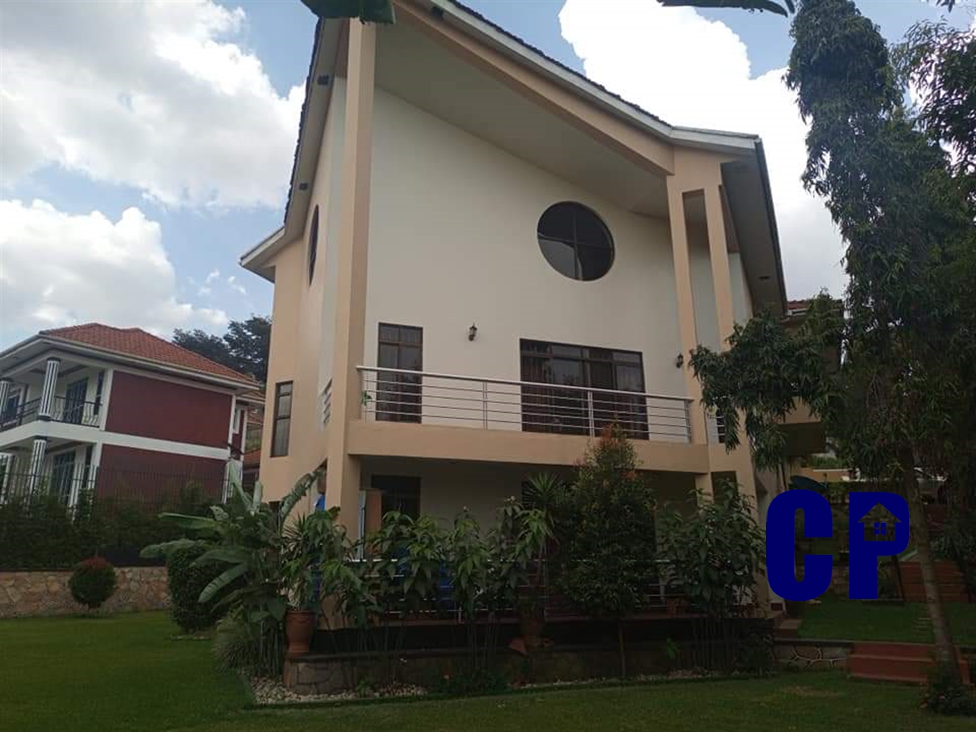 Storeyed house for rent in Muyenga Kampala