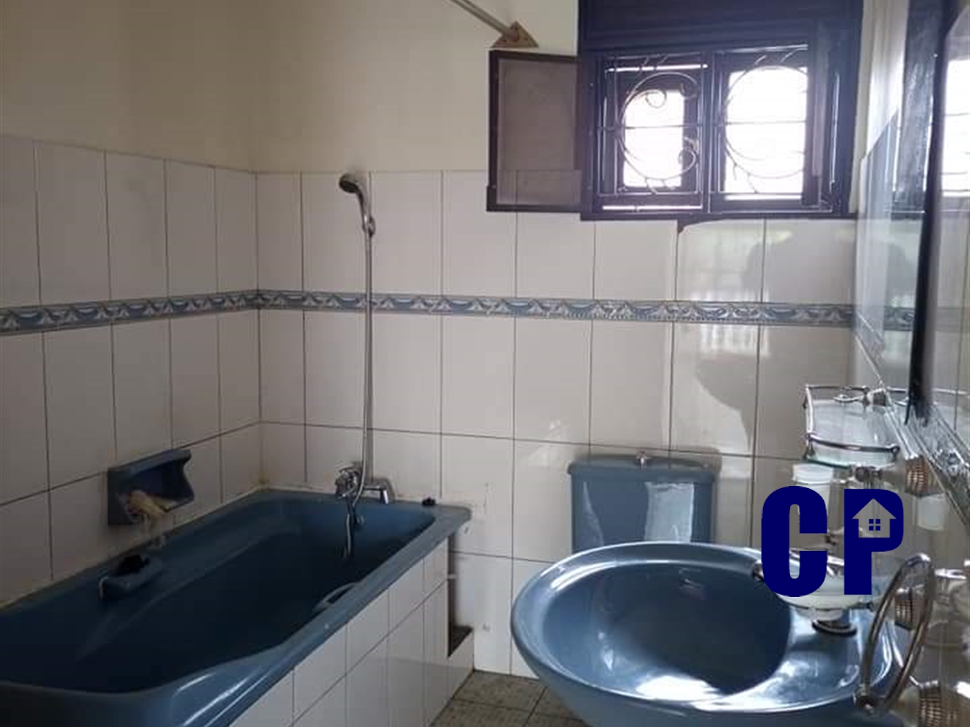 Storeyed house for rent in Muyenga Kampala