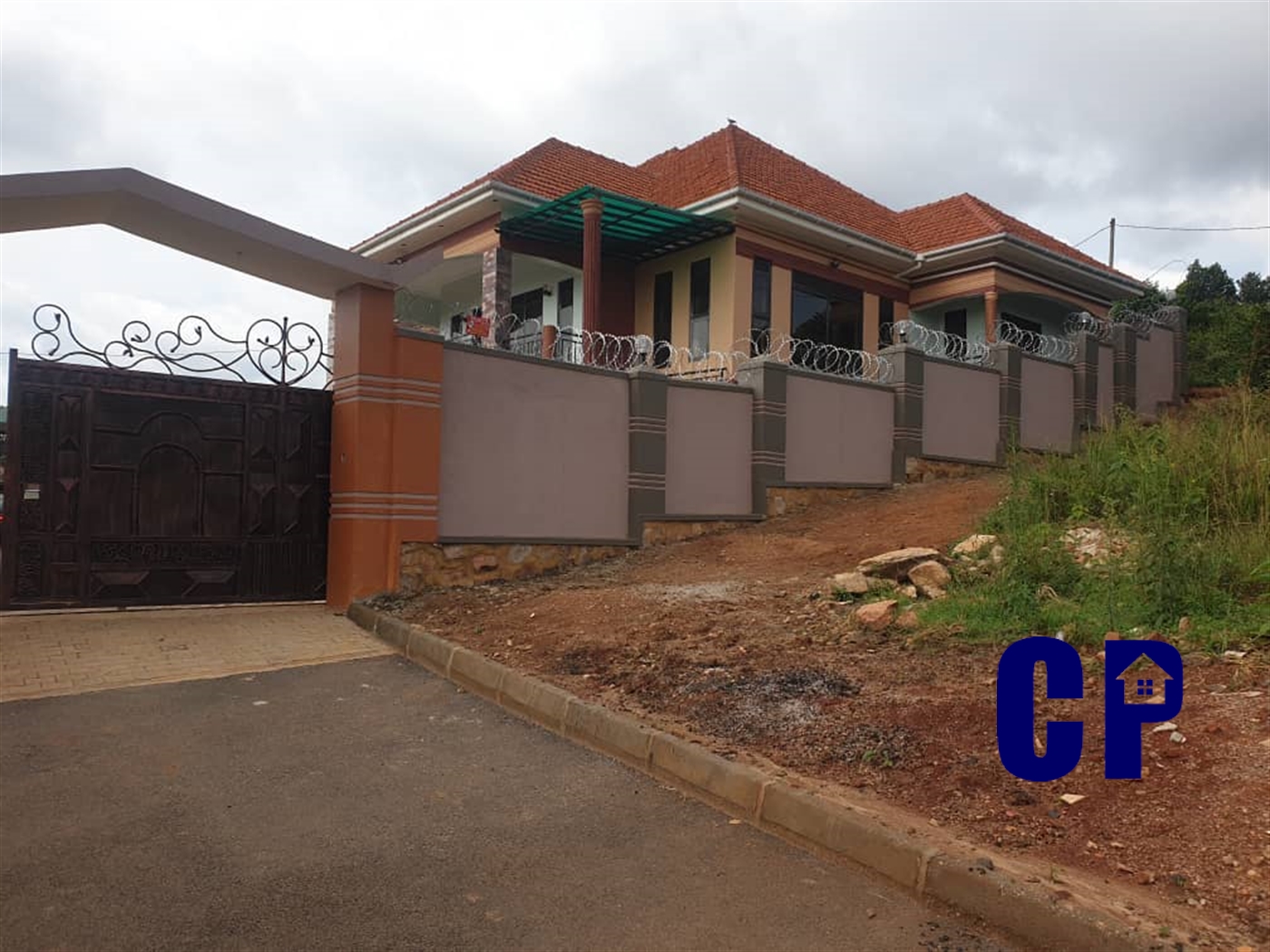 Bungalow for sale in Kitende Wakiso