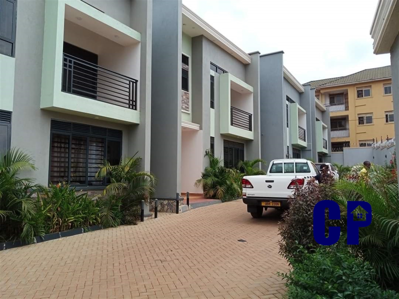 Storeyed house for rent in Kyaliwajjala Wakiso