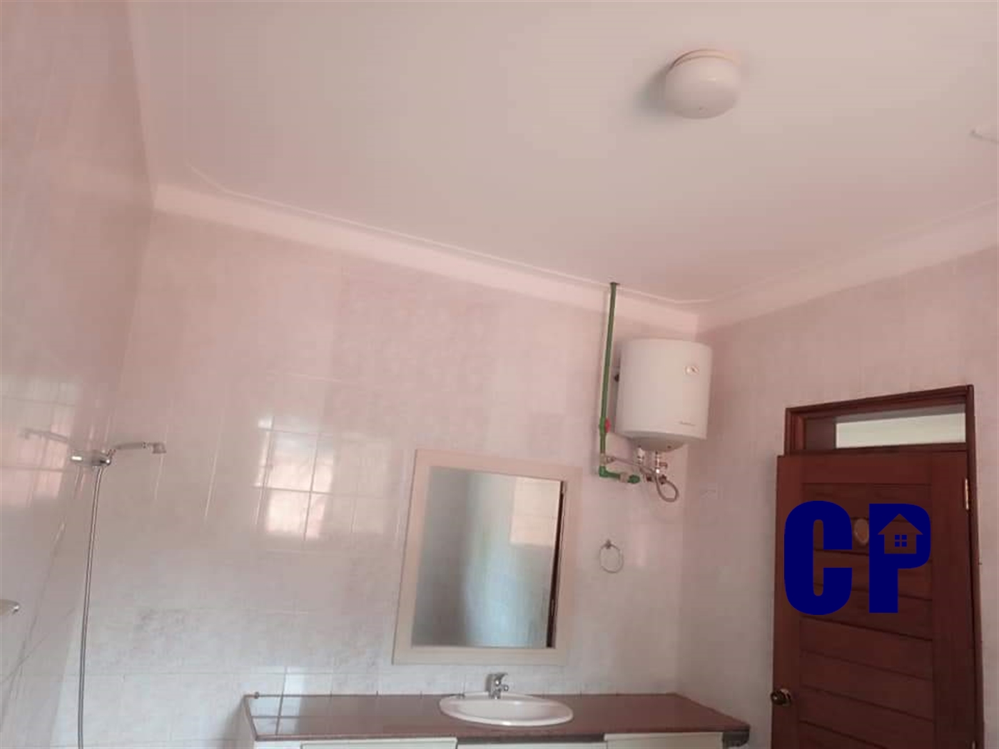 Storeyed house for rent in Kololo Kampala